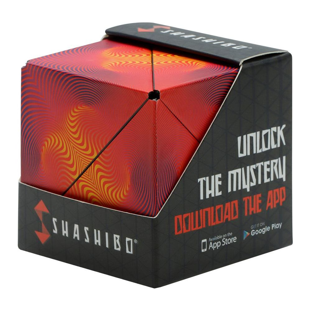 Un cubo con motivo rosso e giallo in confezione con invito al download dell'app.