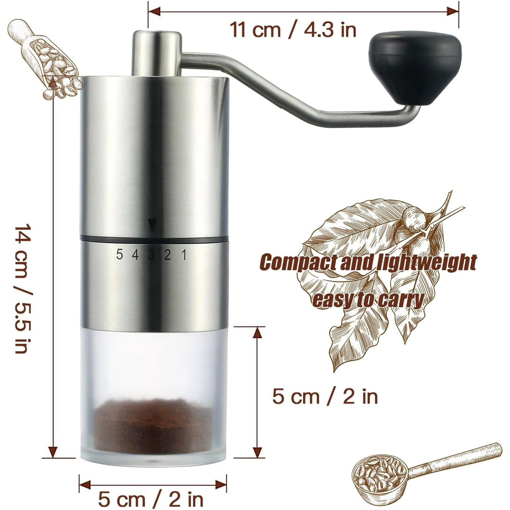Edelstahl-Kaffeemühle mit Glasbehälter, Kurbel und Löffel mit Bohnen.