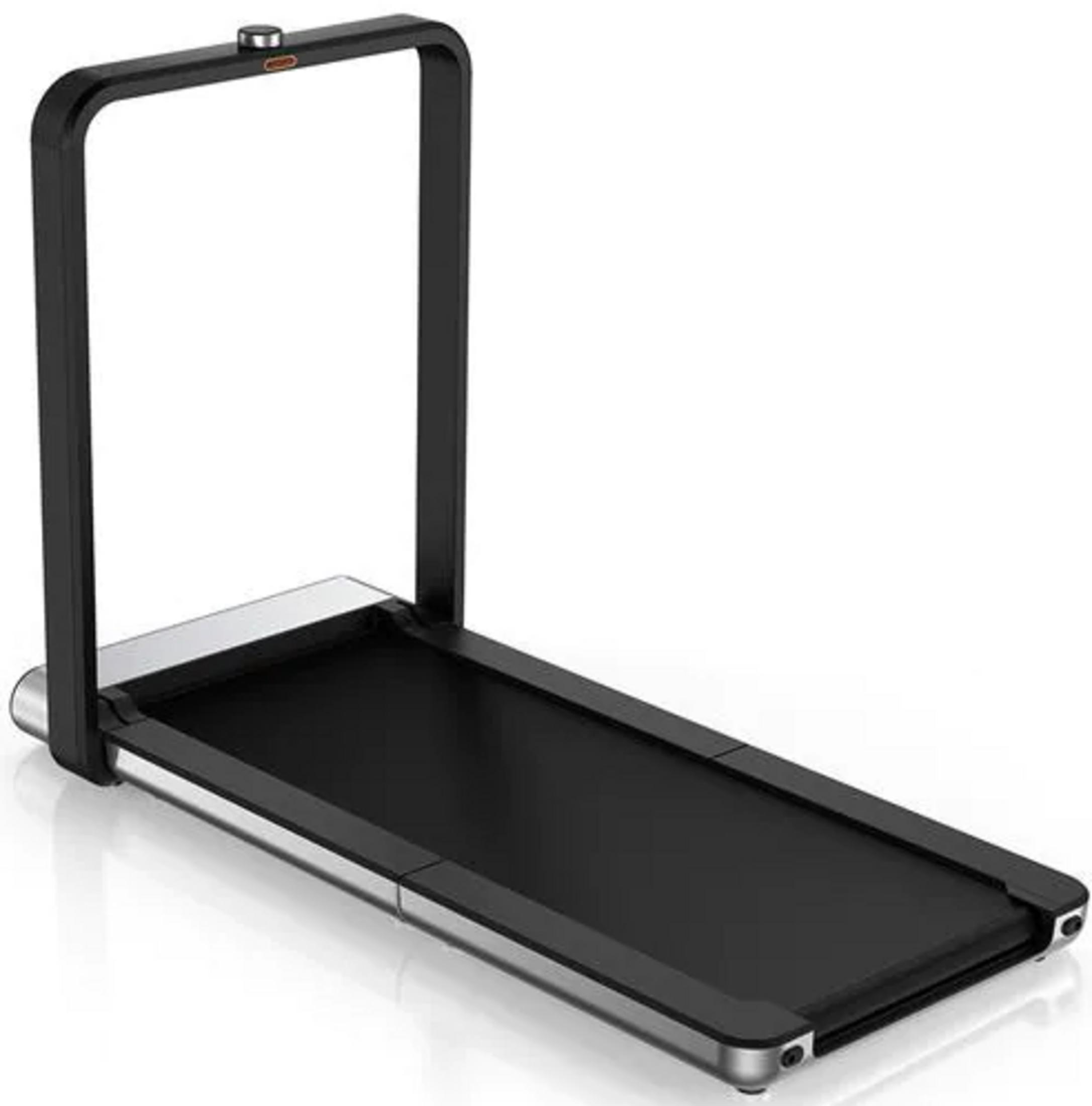 Czarna, składana bieżnia z srebrnymi akcentami i ramą uchwytu.