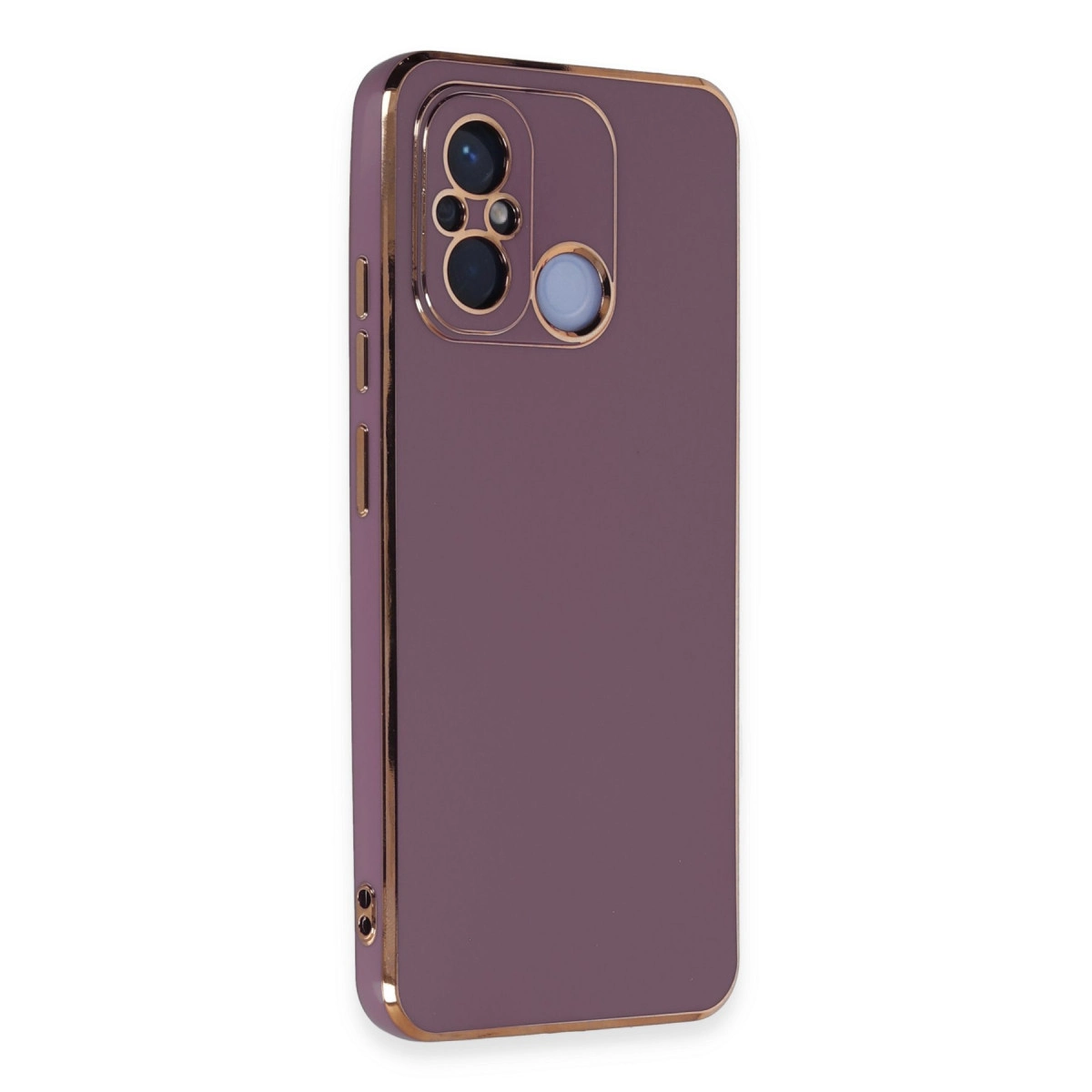 Altın çerçeveli ve kamera oyuntulu mor telefon kılıfı beyaz arka plan üzerinde.