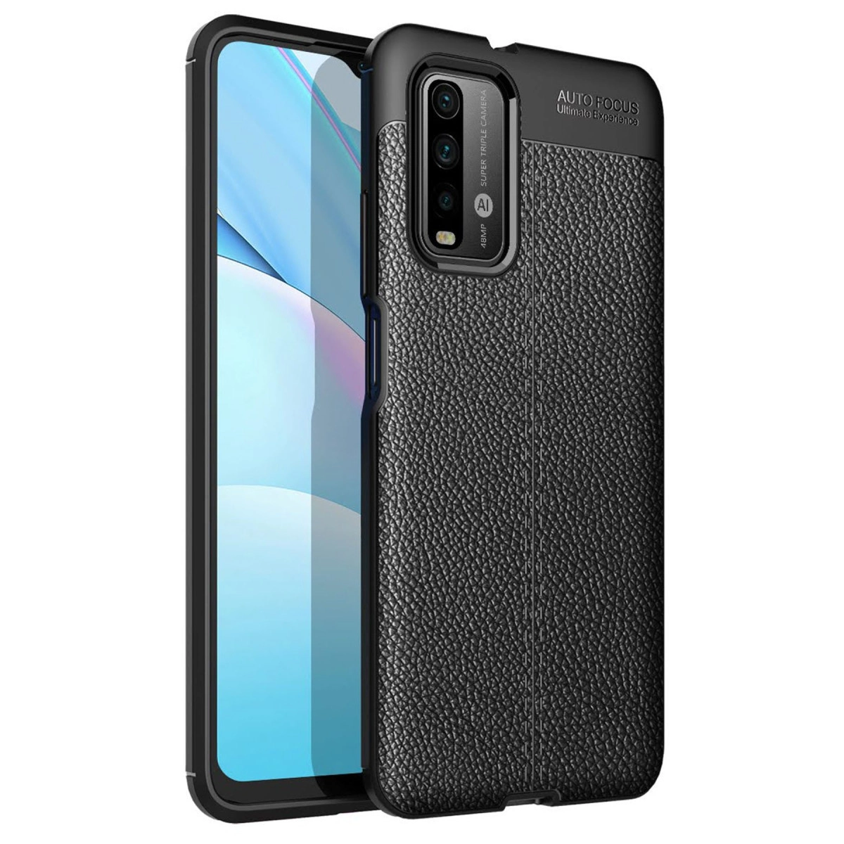 Deri dokulu kılıflı siyah akıllı telefon, üçlü kamera, beyaz arka plan üzerinde.