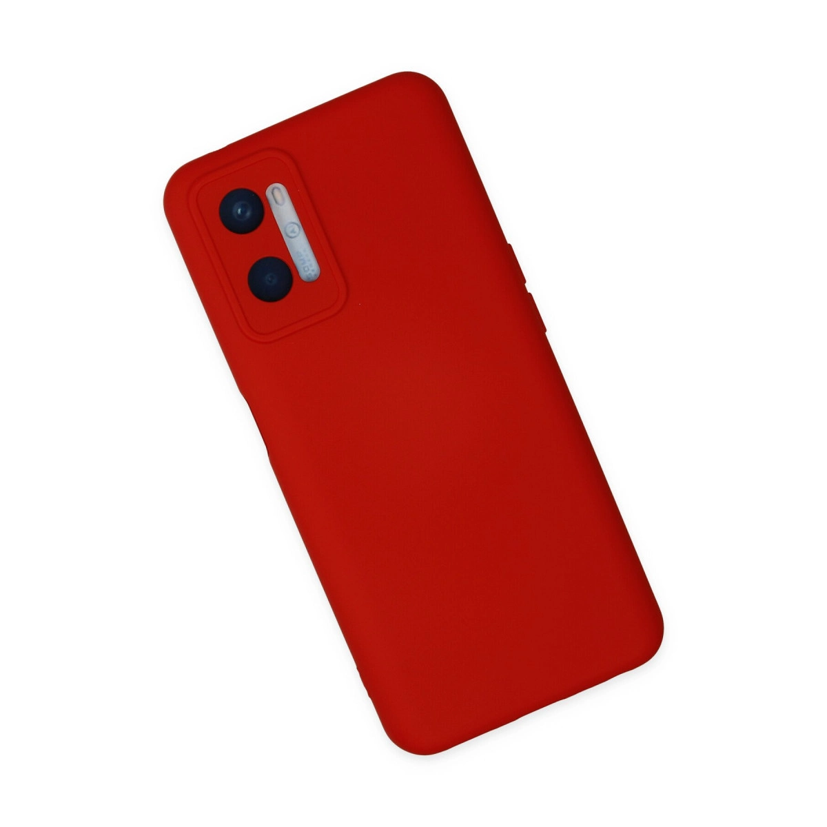 Beyaz arka plan üzerinde kamera modüllü kırmızı telefon kılıfı.