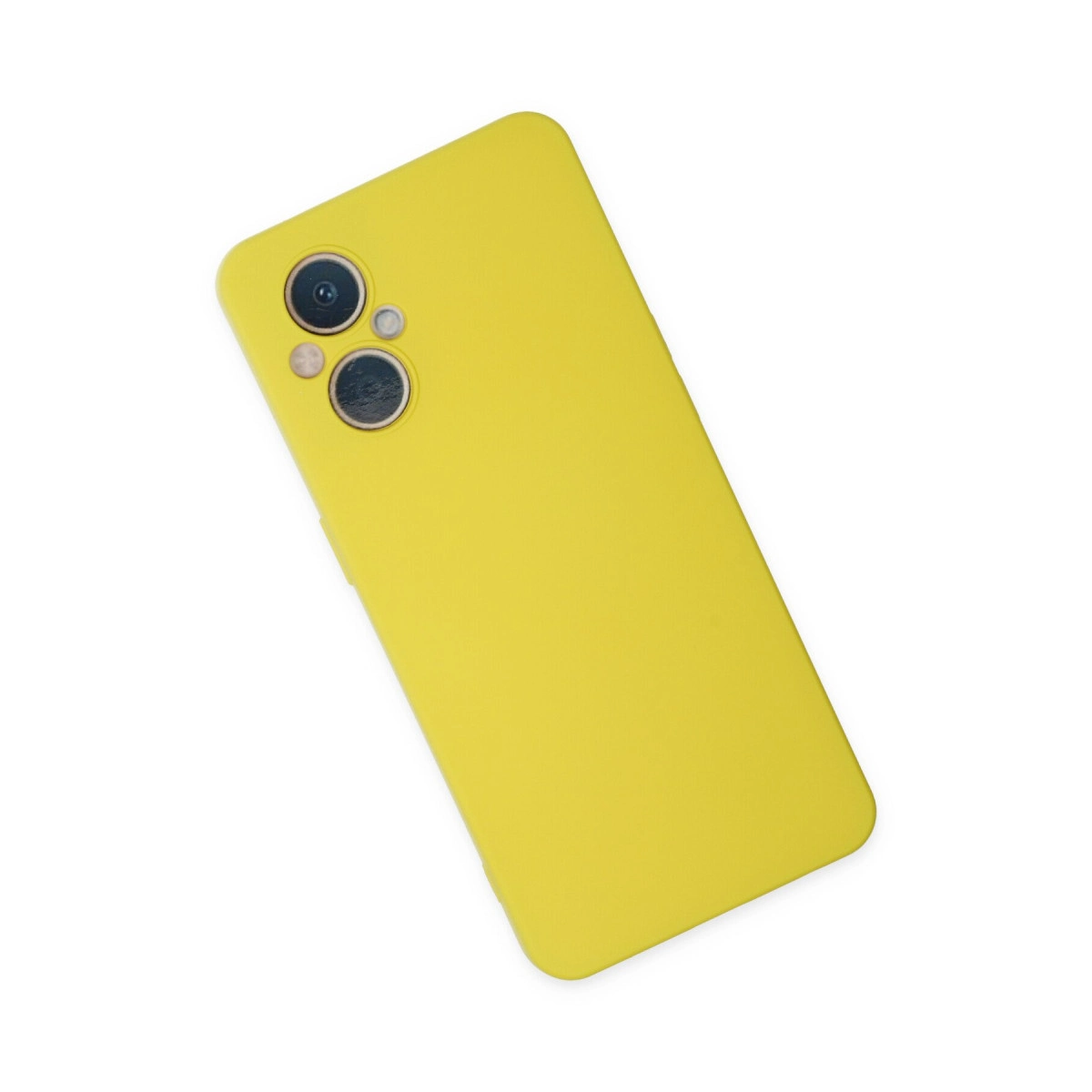 Beyaz arka plan üzerinde kamera lens ünitesi bulunan sarı telefon kılıfı.