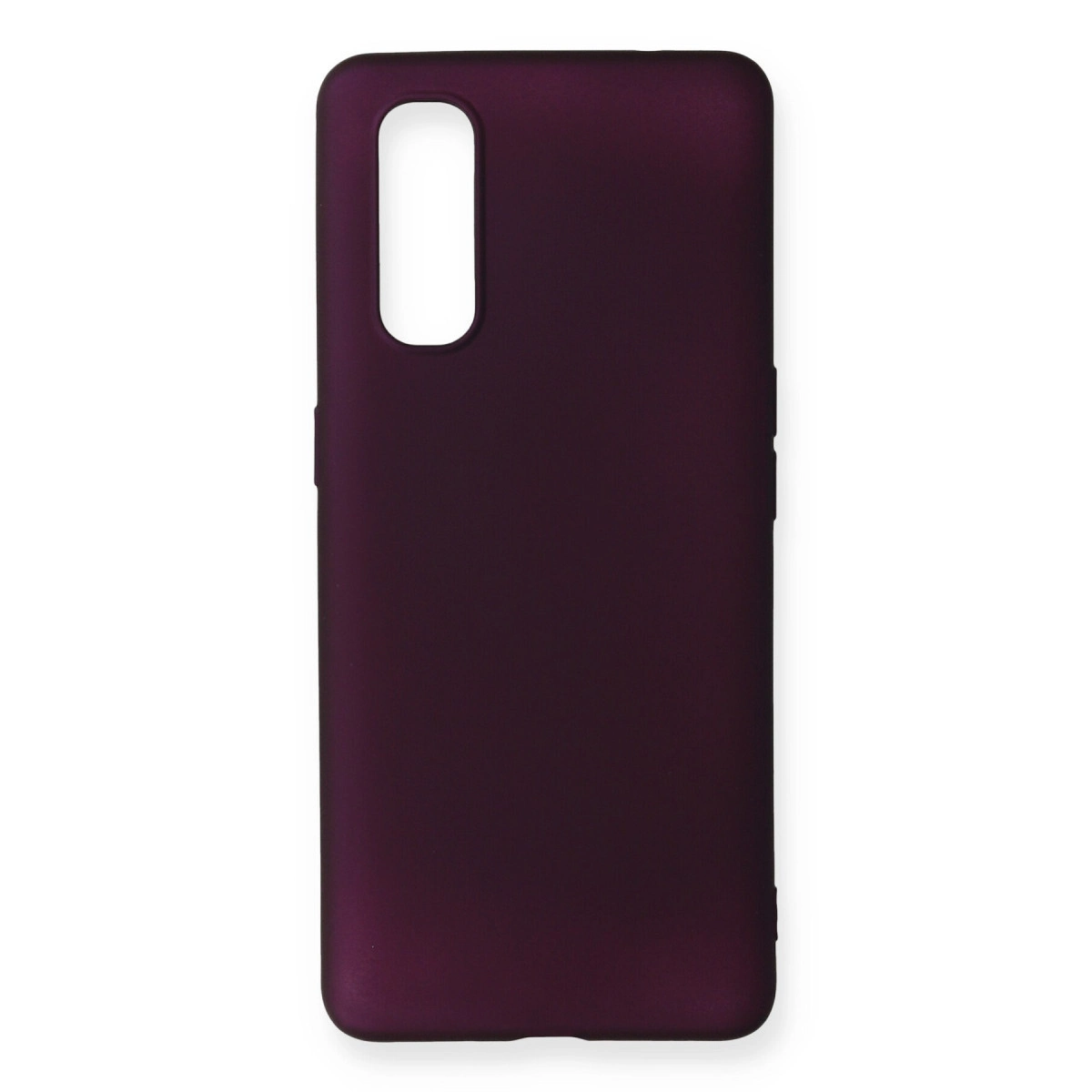 Kamera oyuntulu koyu mor telefon kılıfı beyaz arka plan üzerinde.