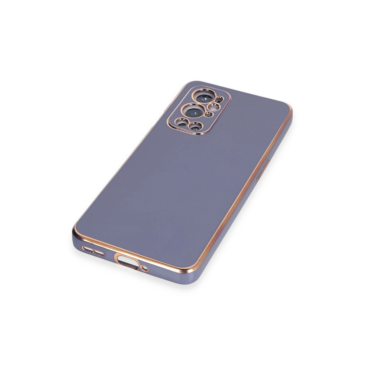 Altın çerçeveli ve kamera kesimli gri telefon kılıfı, beyaz arka plan üzerinde.