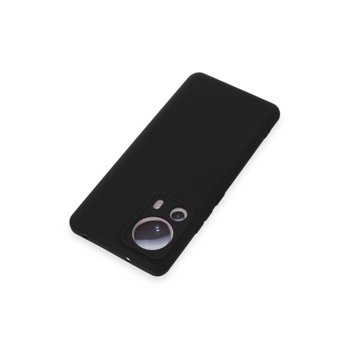 Kamera modülü kesimli siyah telefon kılıfı, beyaz arka plan üzerinde.