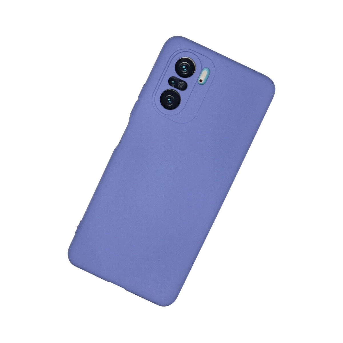 Üç kamera lensi ve flaşlı lavanta rengi telefon kılıfı.