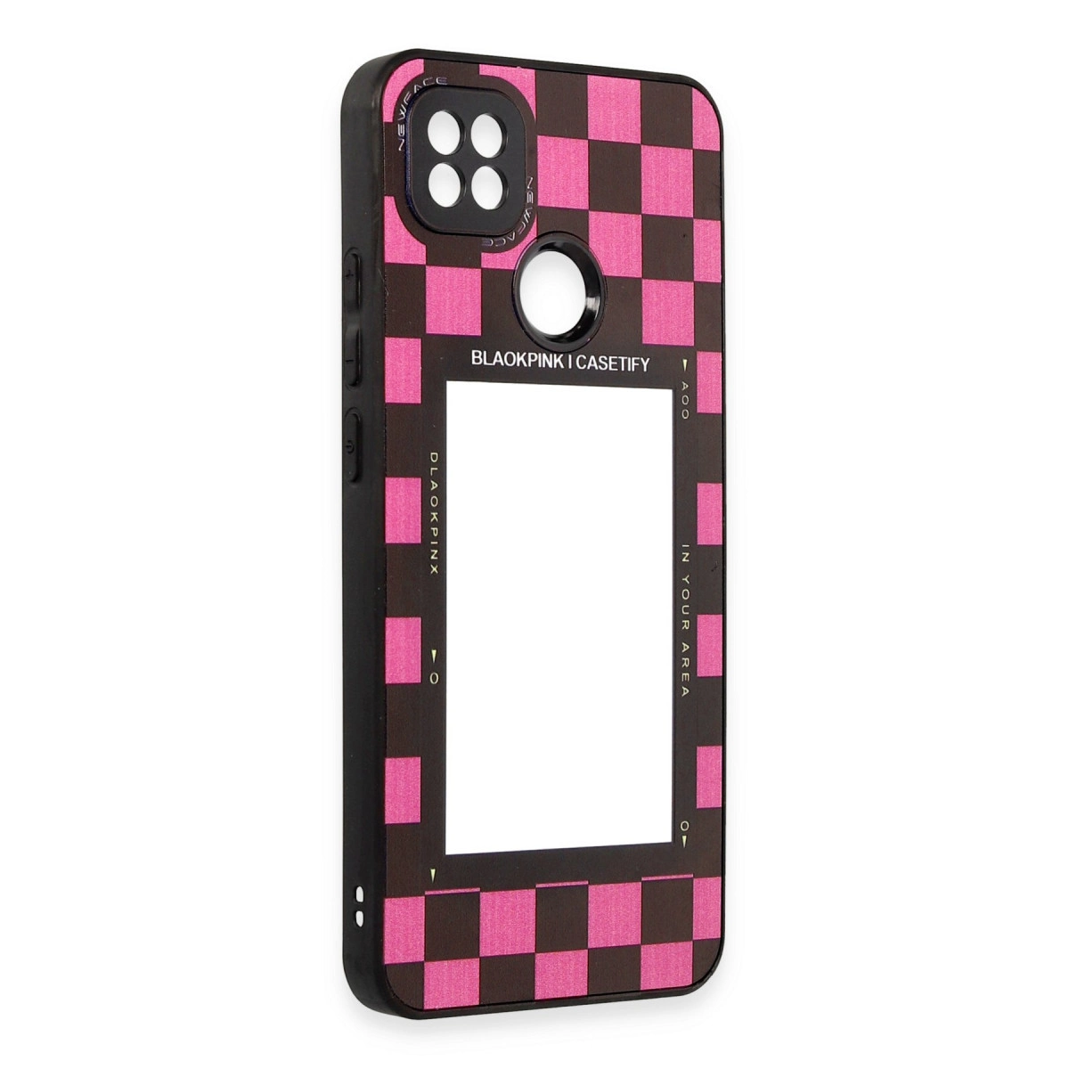 Pembe damalı ve kamera oyuntulu siyah telefon kılıfı.