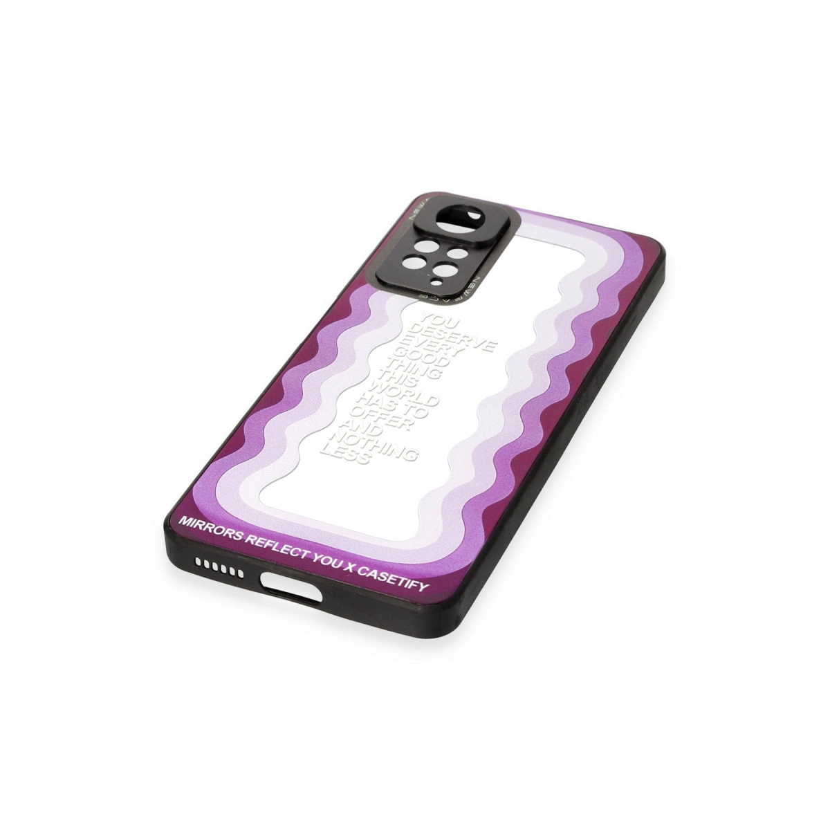 Arkada ilham verici yazı ve dalgalı desenli mor telefon kılıfı.