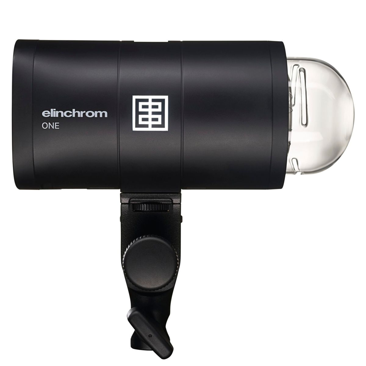 Un cabezal de flash Elinchrom ONE negro con reflector de vidrio y soporte.