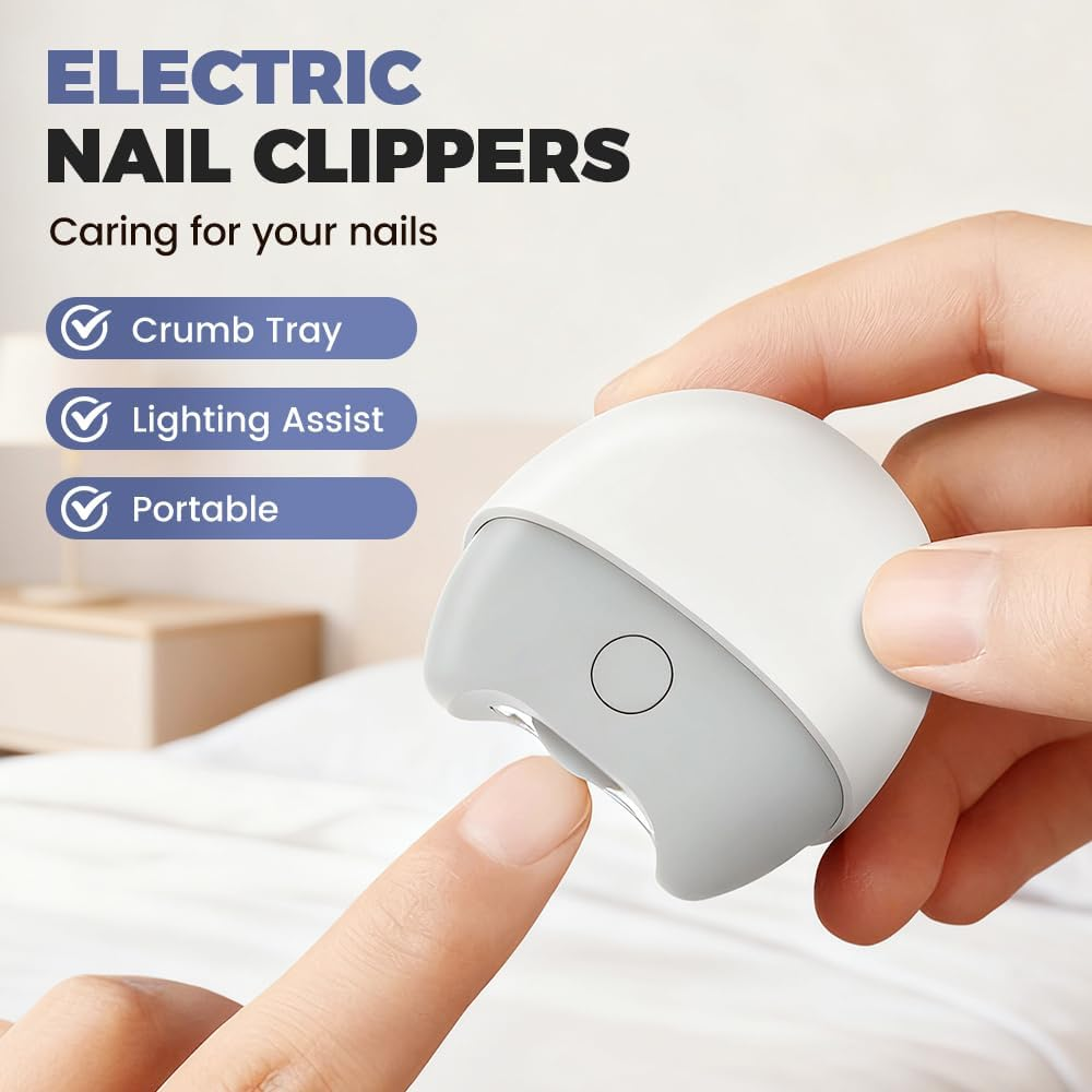 Weiße elektrische Nagelknipser mit grauem Besatz, von Hand gehalten, mit Text über Funktionen.