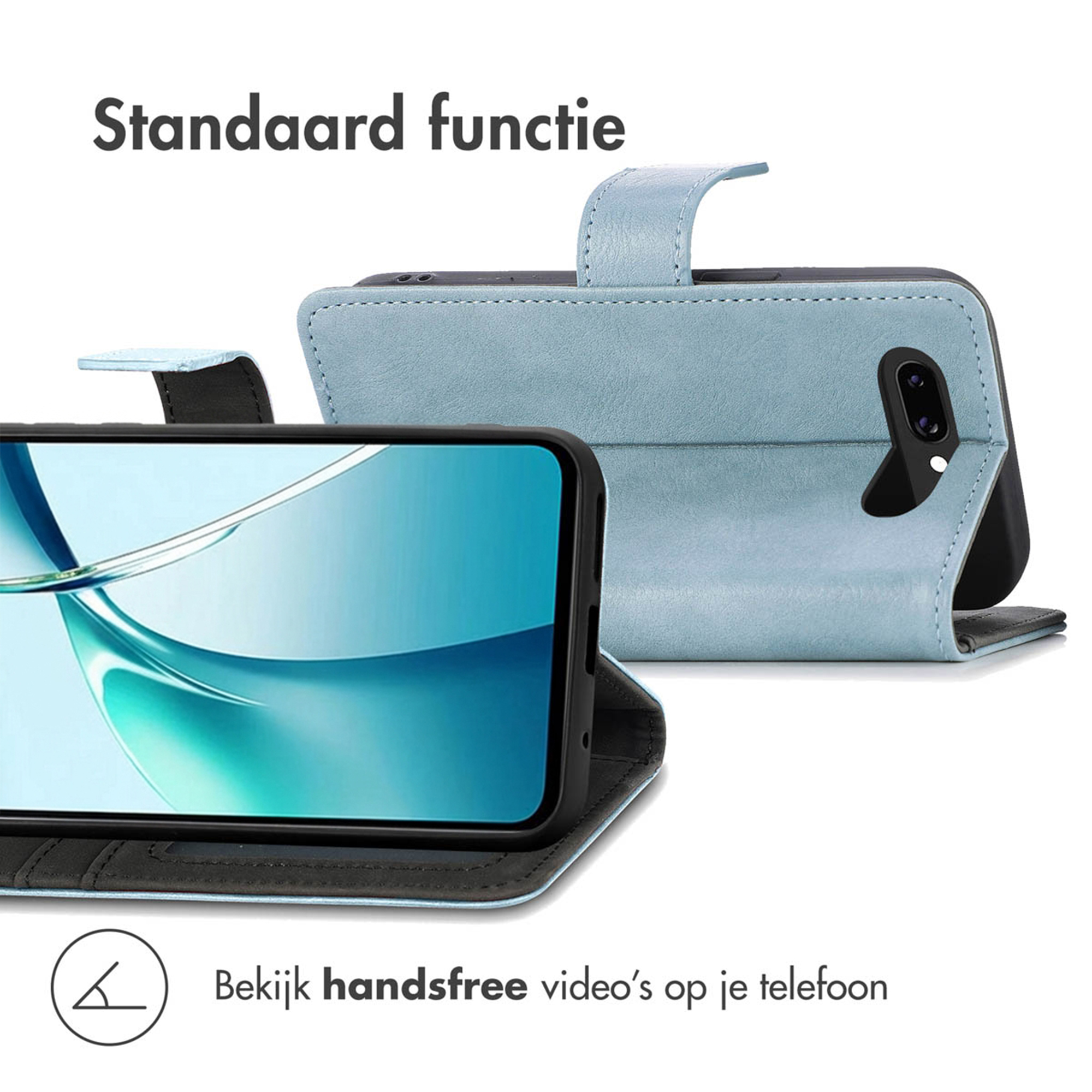 Een lichtblauwe flip telefoonhoes open met een smartphone voor handsfree videoweergave.