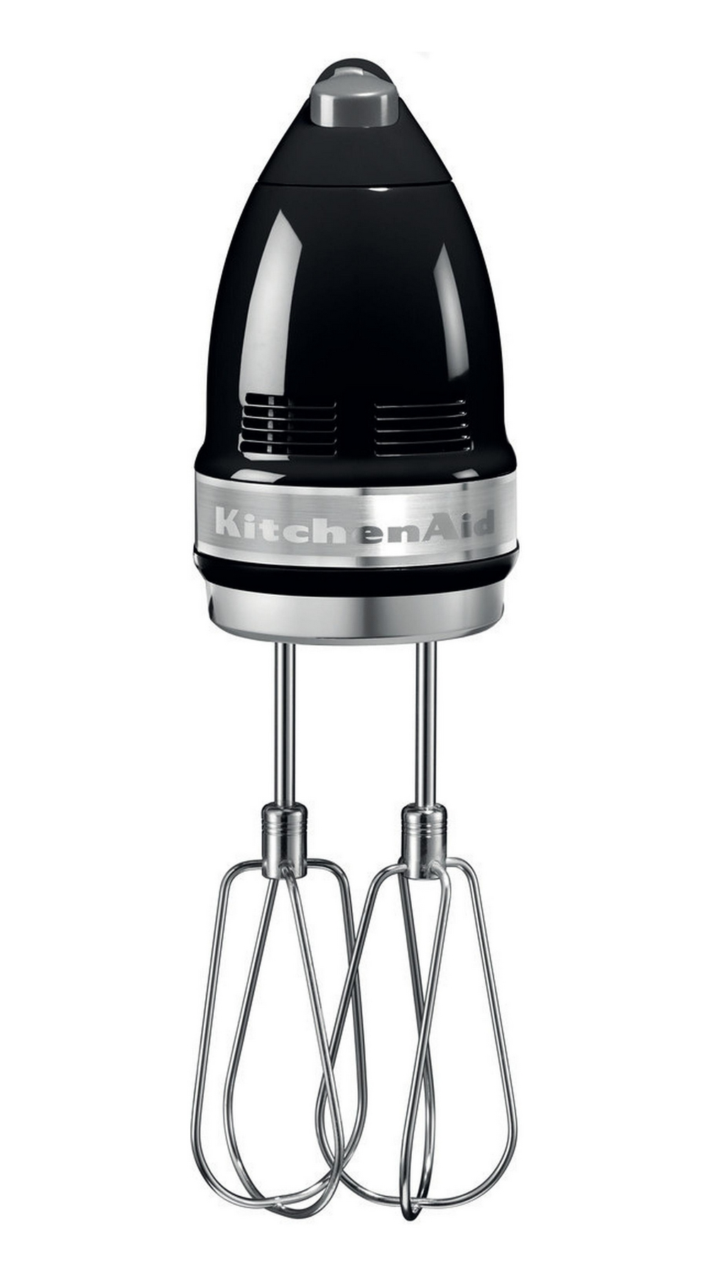 Un frullatore a mano KitchenAid nero con fruste argentate su sfondo bianco.