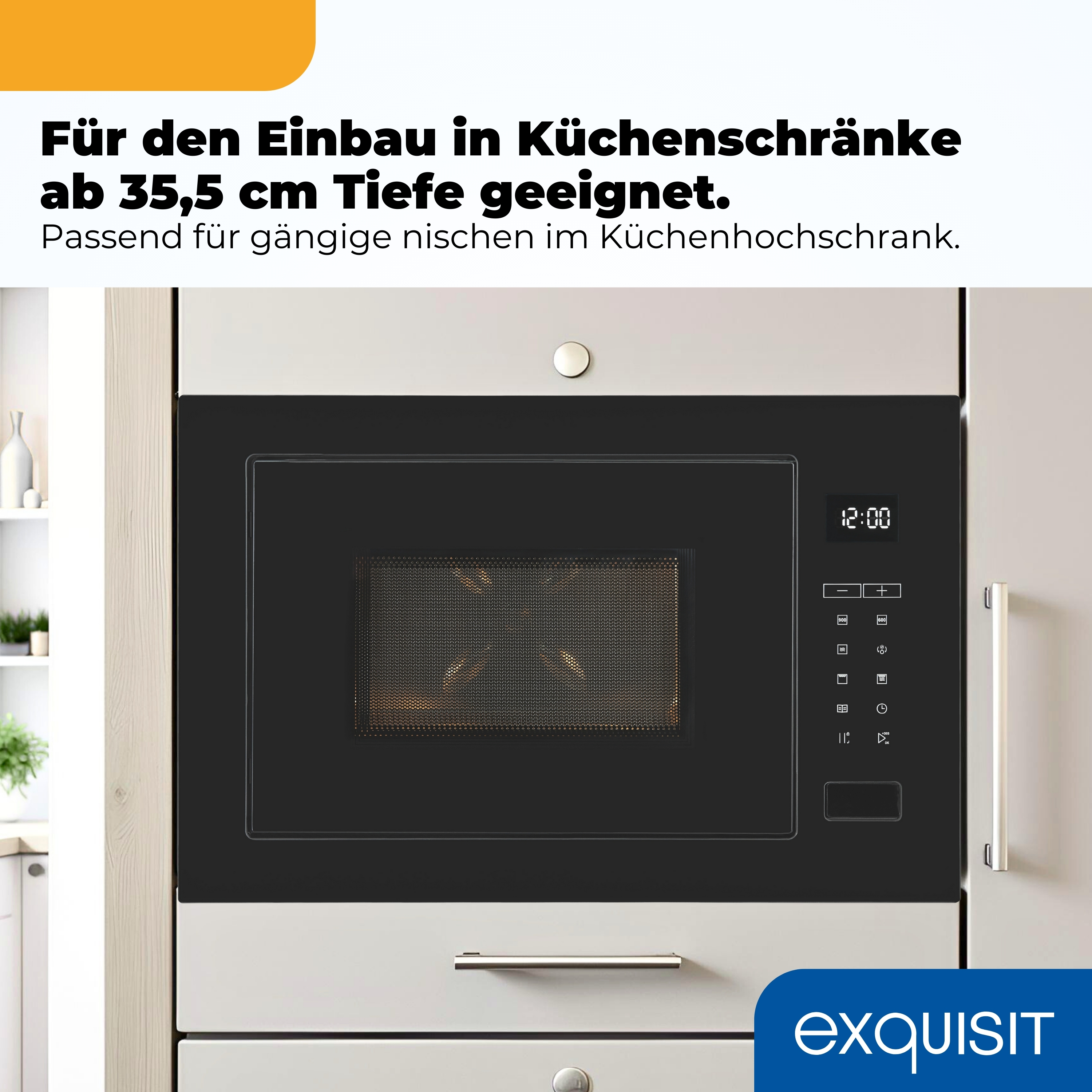 Einbau-Mikrowelle in einer Küche, schwarze Front mit Bedienfeld und Uhrzeit.