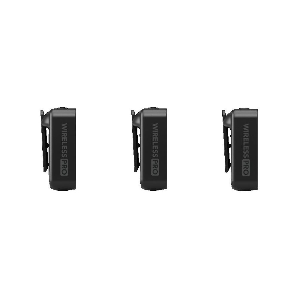 Drei schwarze drahtlose Mikrofone mit Clips und "WIRELESS PRO"-Aufschrift.