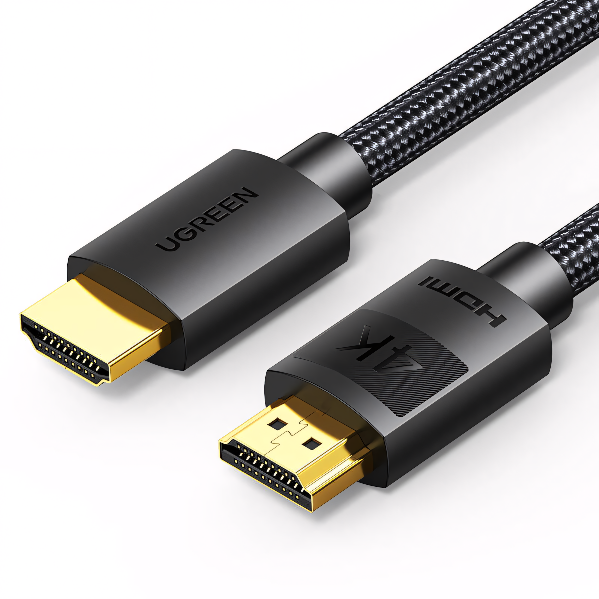 Altın kaplama konektörlü ve 4K yazılı siyah HDMI kablosu.