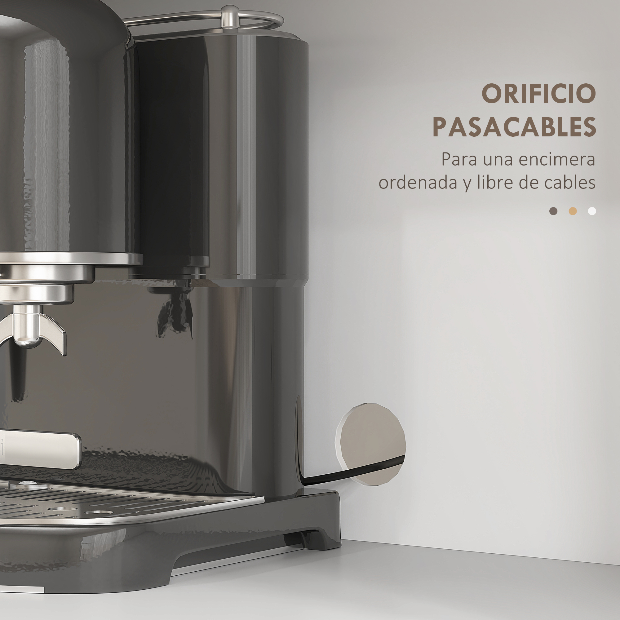 Cafetera oscura con pasa cables y detalles plateados.