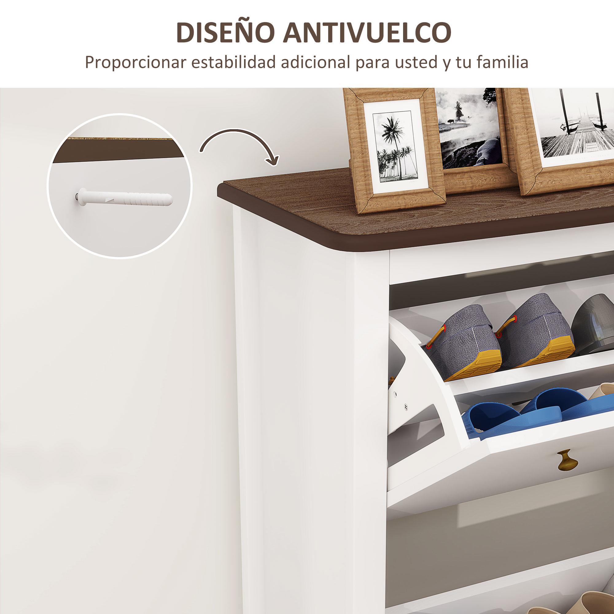Mueble blanco con tapa marrón, con zapatos y marcos de fotos. Diseño antivuelco.
