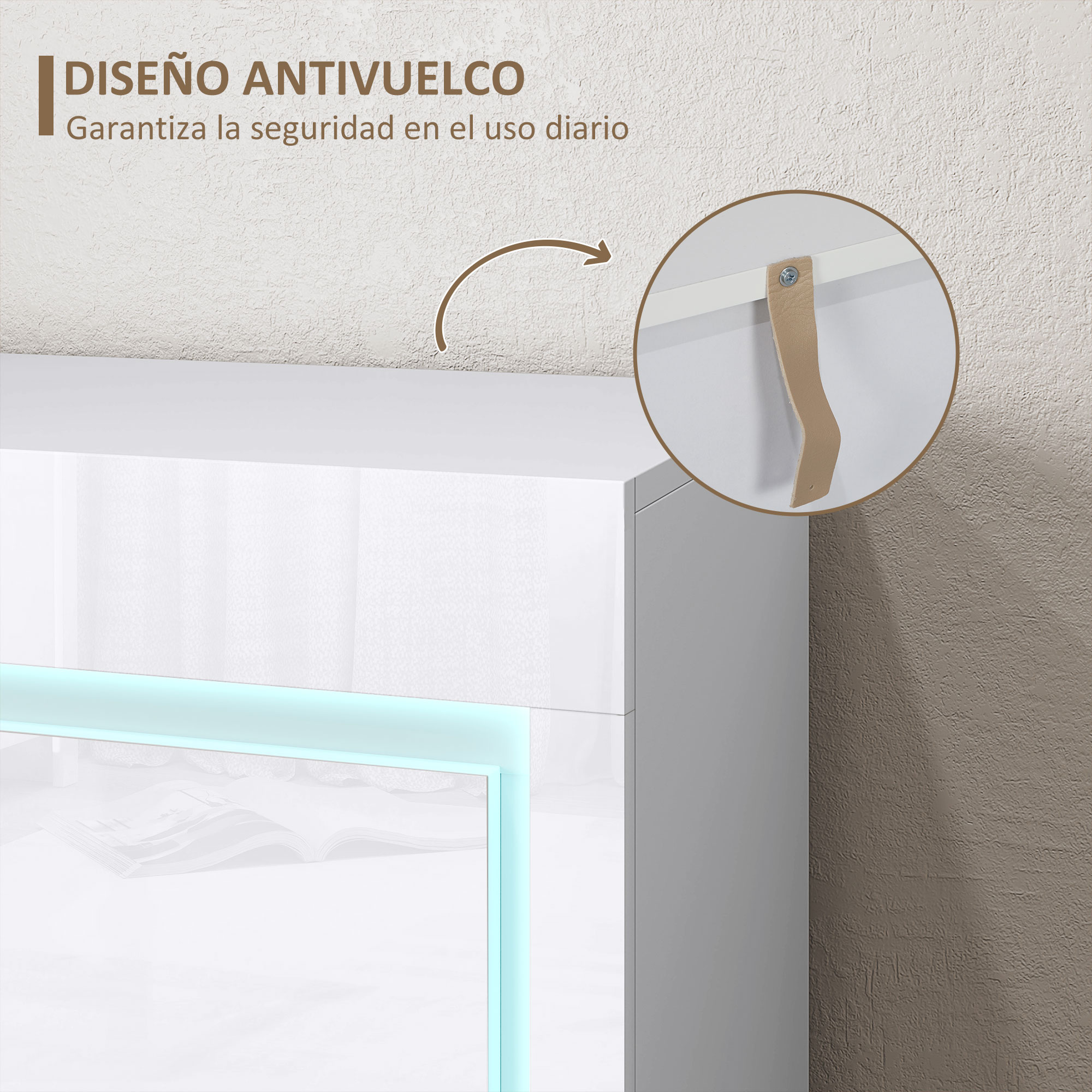 Mueble blanco con luz LED y detalle antivuelco.