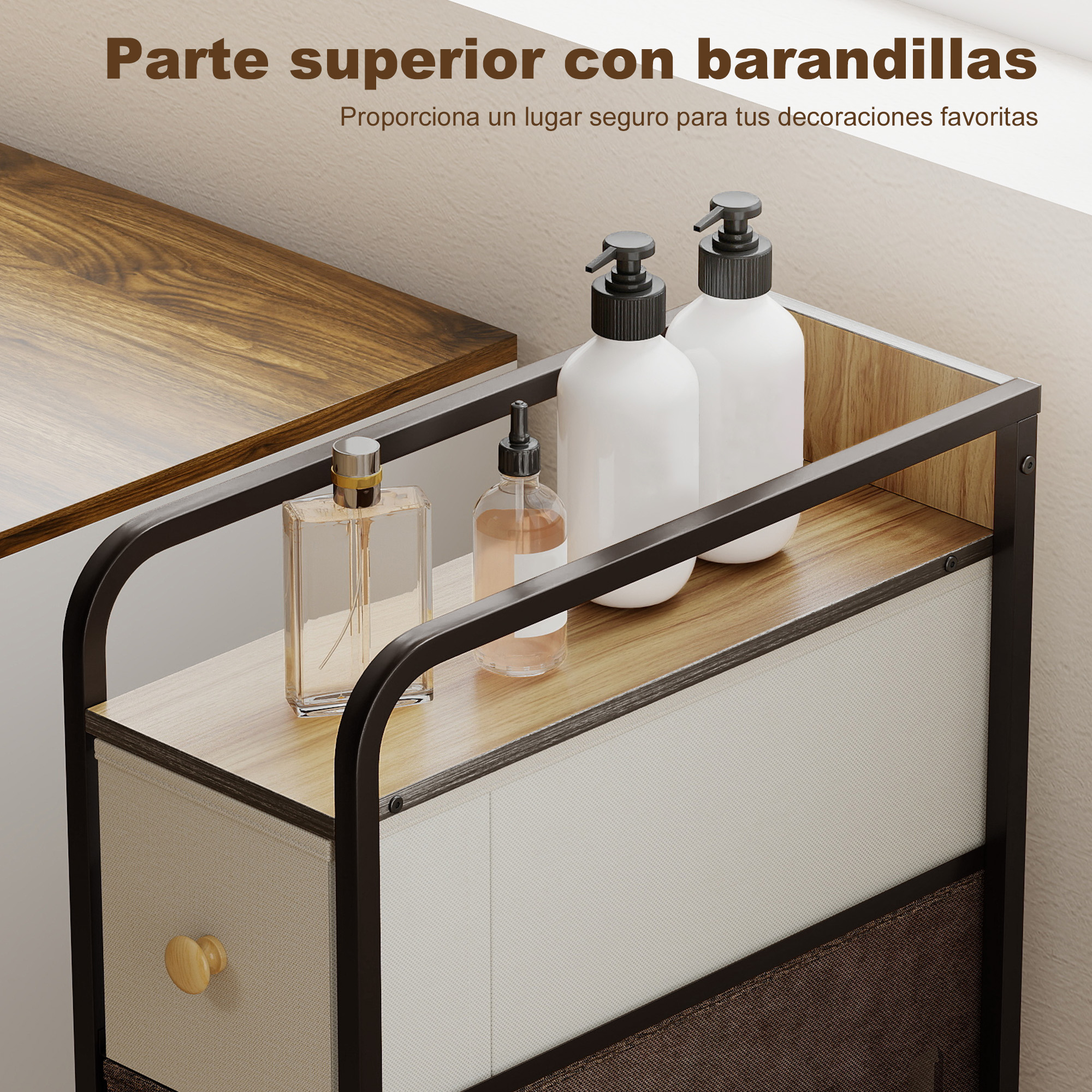 Un estante con dos dispensadores, botella de perfume y cajones.