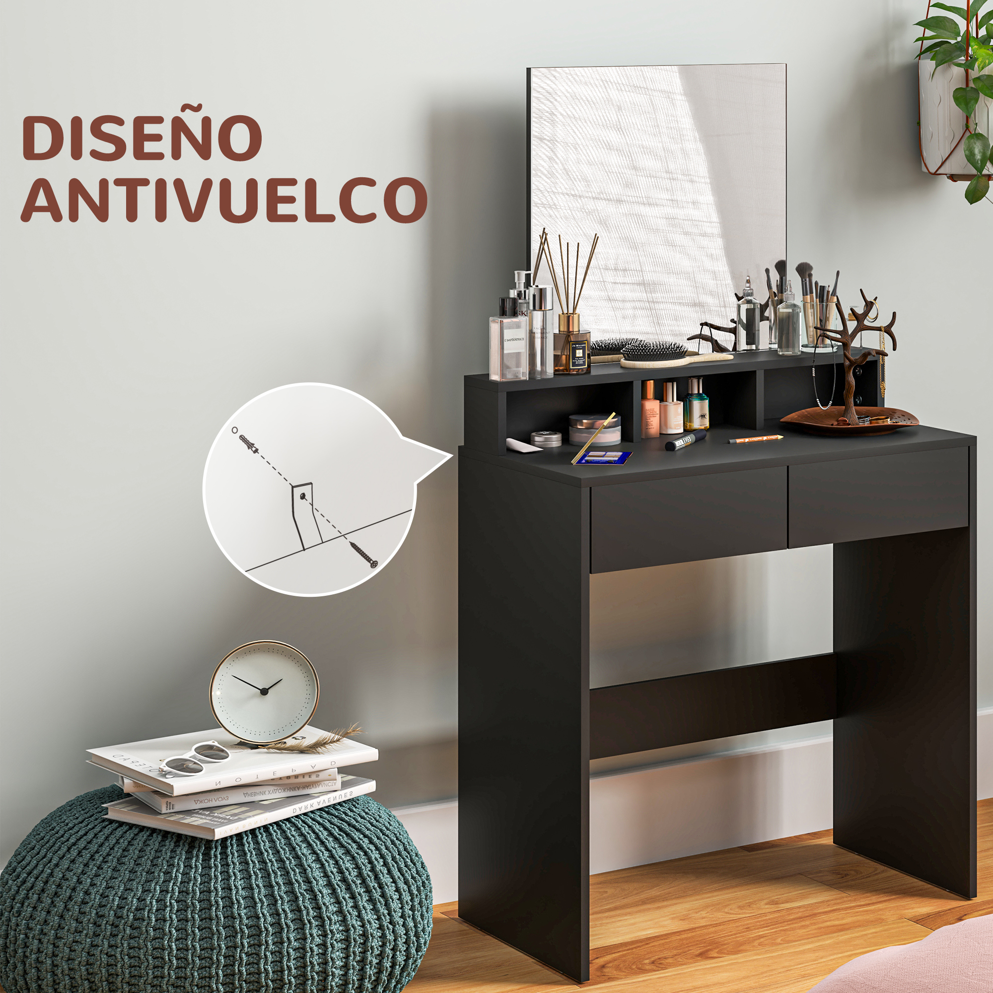 Un tocador oscuro con espejo y cosméticos se asienta sobre un suelo de madera.