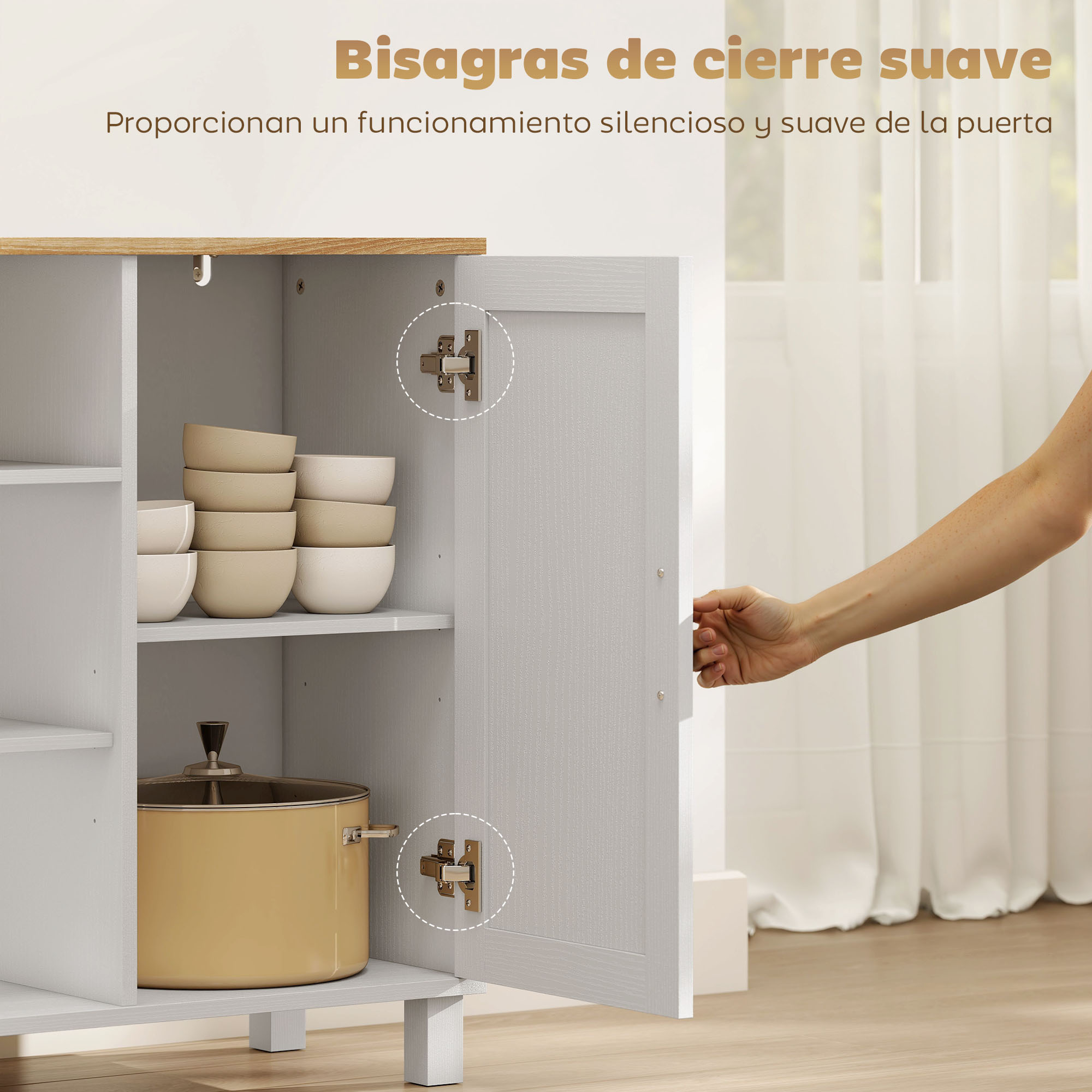Un armario con puertas abiertas que muestran bisagras. Dentro hay cuencos y una olla.