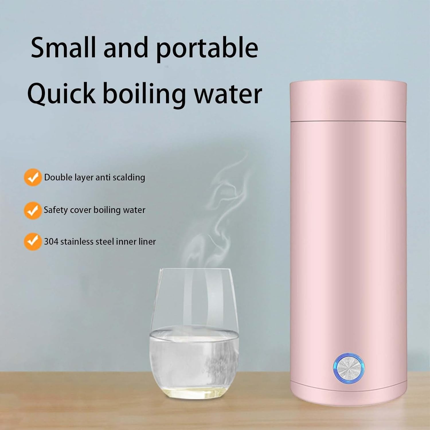 Ein rosa Wasserkocher neben einem Glas Wasser, mit Text über seine Eigenschaften.