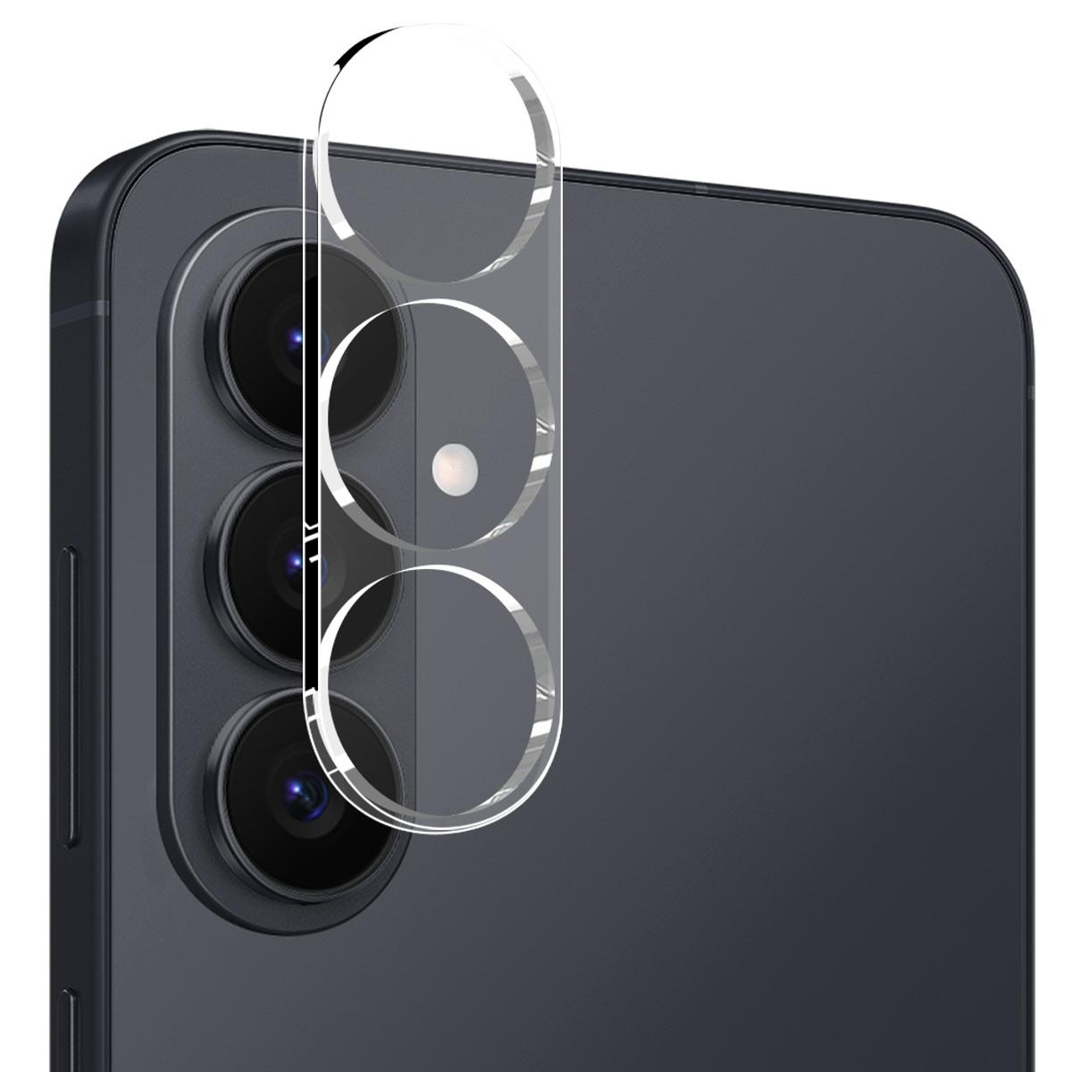 Eine transparente Schutzfolie für die Kameralinsen eines dunklen Smartphones.
