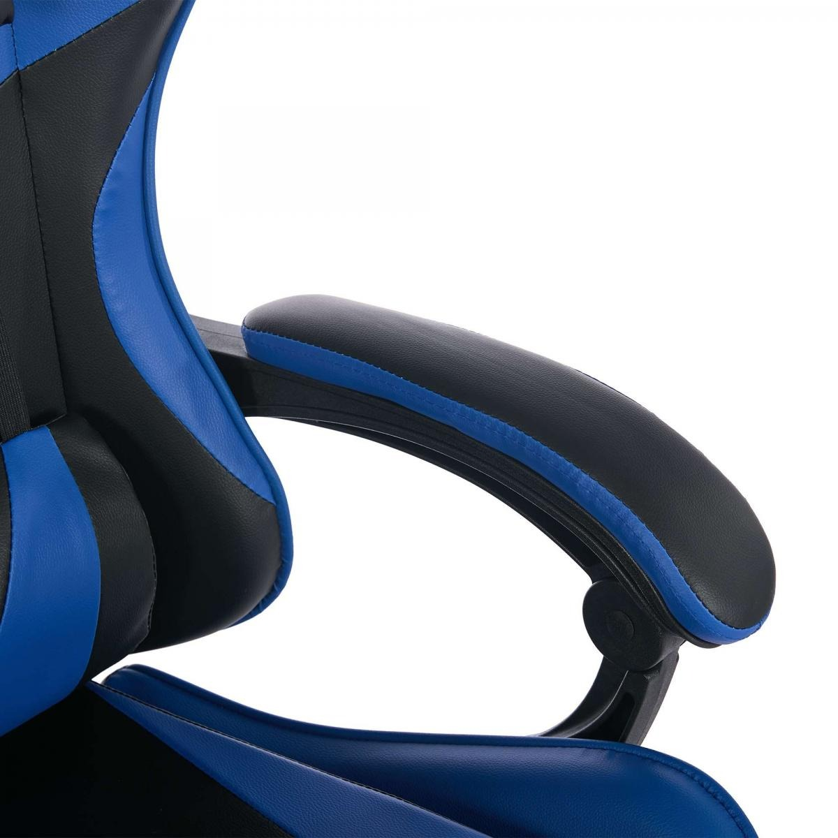 Nahaufnahme eines blauen und schwarzen Gaming-Stuhl-Armlehnenpolsters mit Nähten.