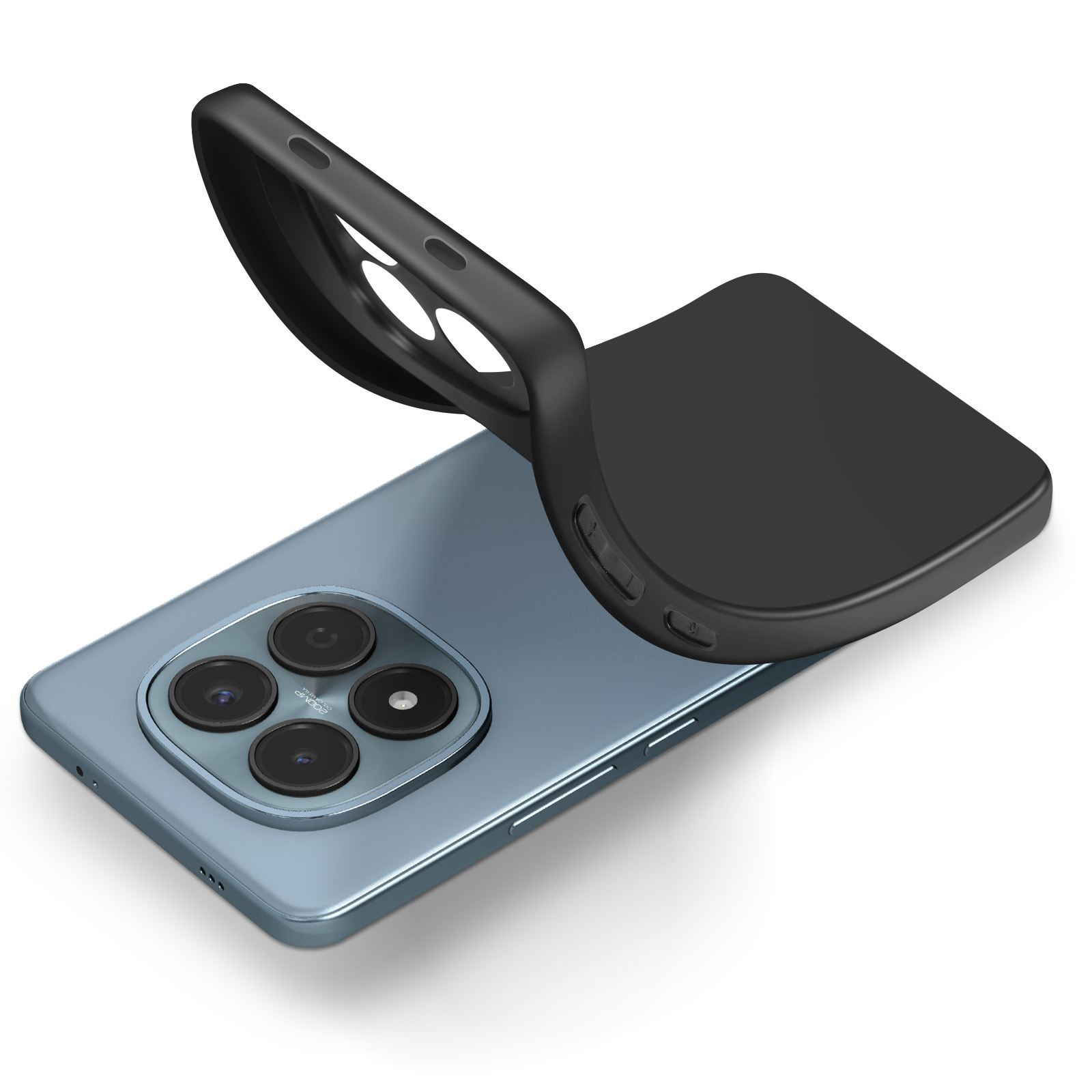 Una cover nera viene posizionata su uno smartphone blu con quattro fotocamere.