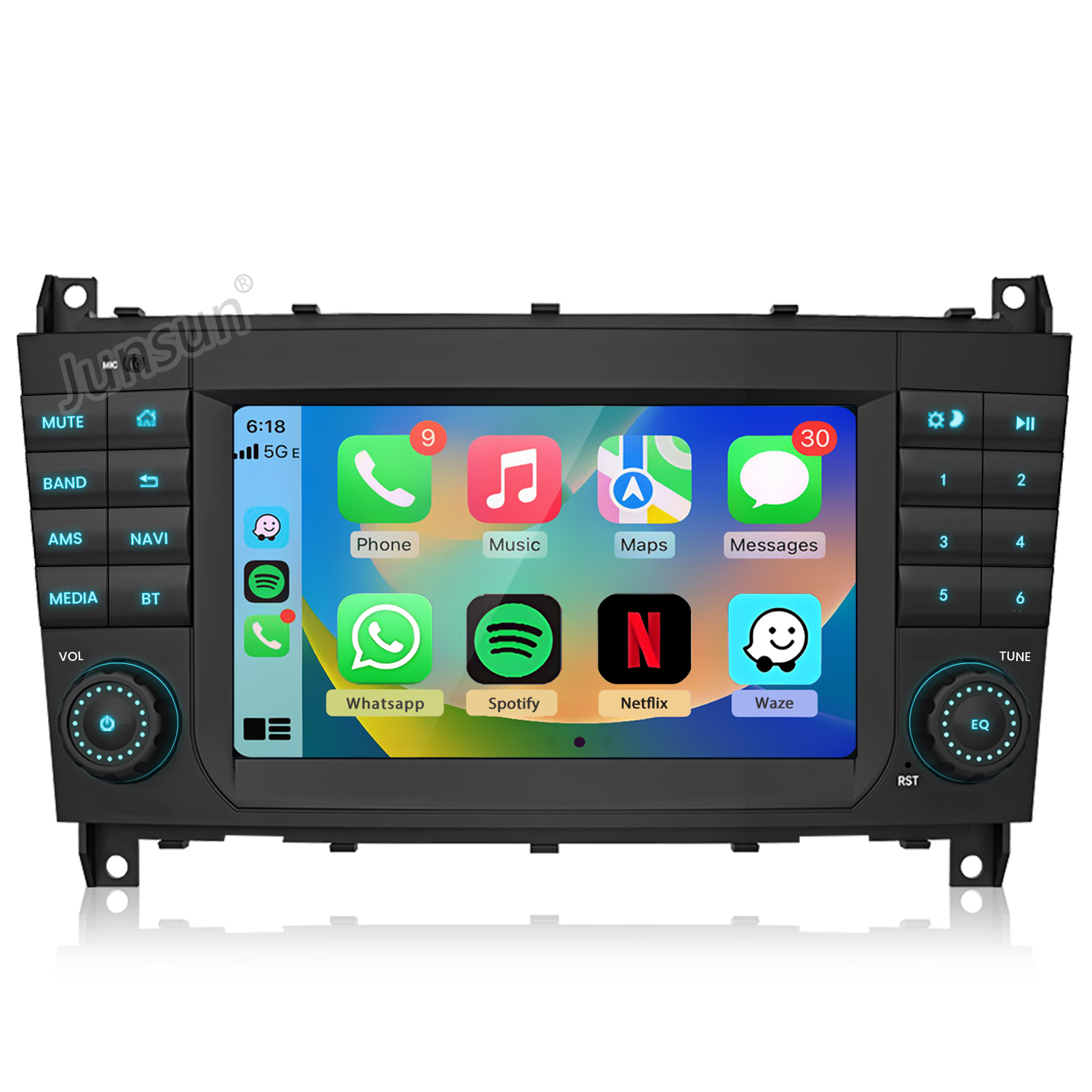 Un sistema di infotainment per auto che mostra app come Telefono, Musica, Mappe e Messaggi.