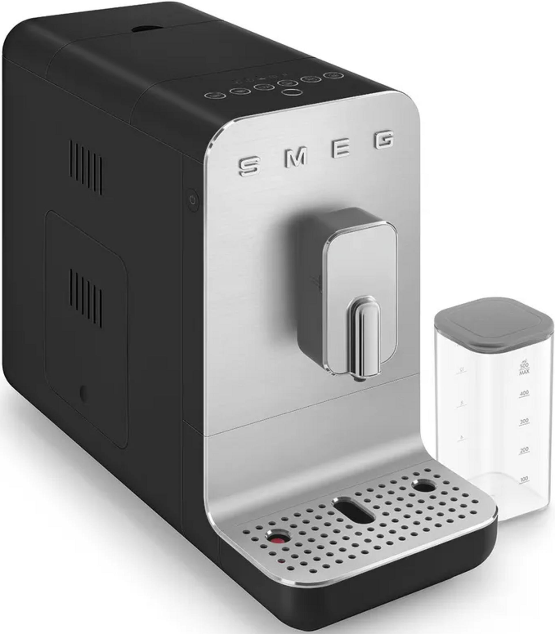 Czarny ekspres do kawy z srebrnym frontem i przezroczystym zbiornikiem na wodę obok.