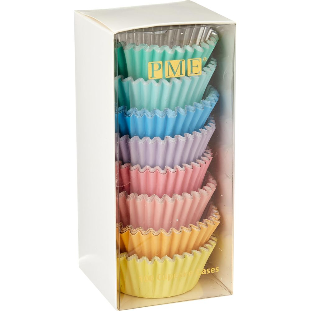 Verpackung mit bunten Muffinförmchen in Pastellfarben: Mint, Blau, Lila, Rosa, Orange, Gelb.