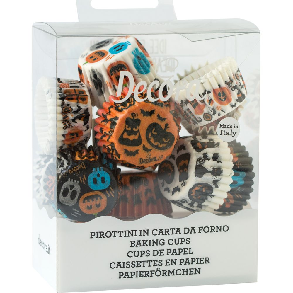 Backförmchen mit Halloween-Motiven in einer durchsichtigen Verpackung.