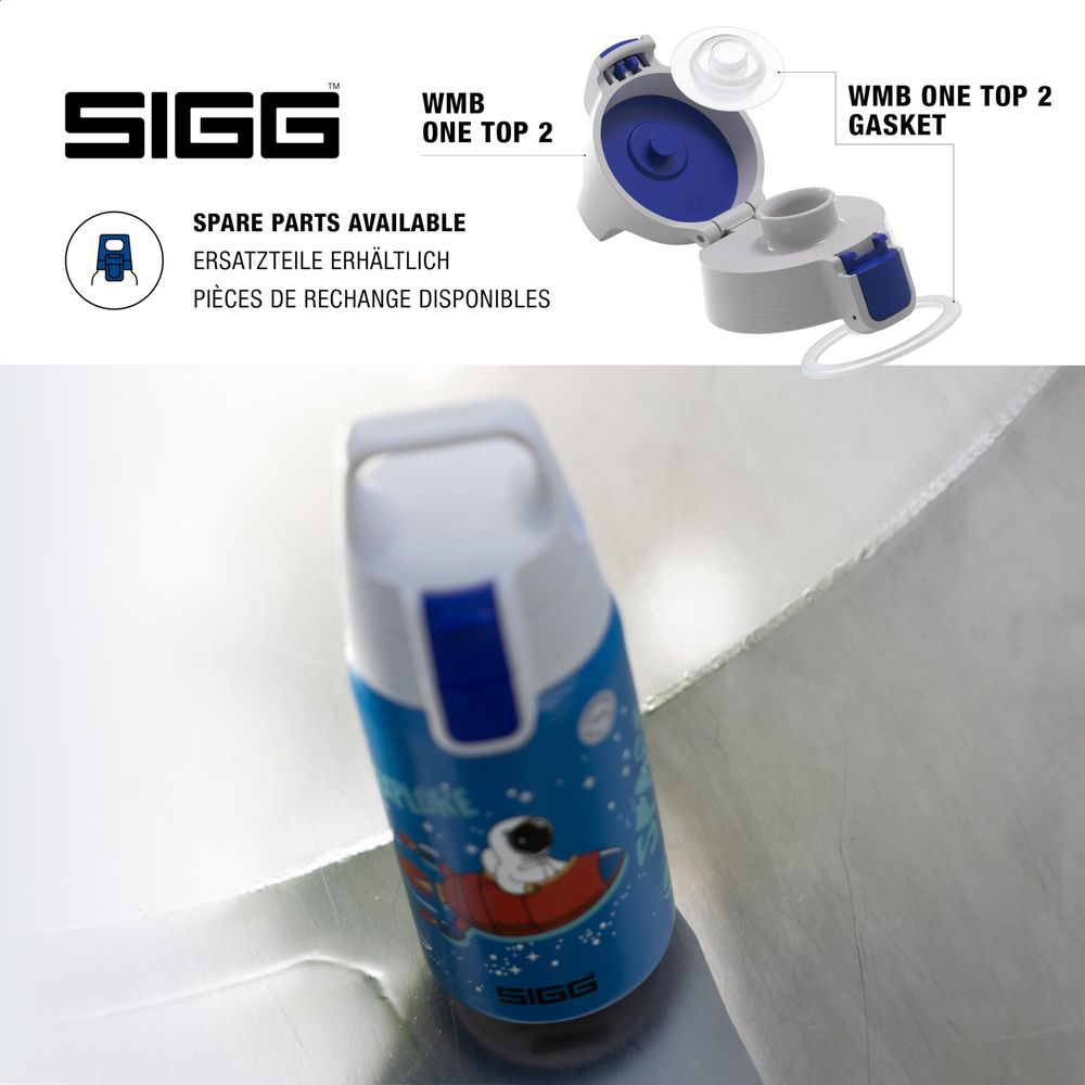 SIGG-Flasche mit Astronauten-Design und Ersatzteil-Informationen.