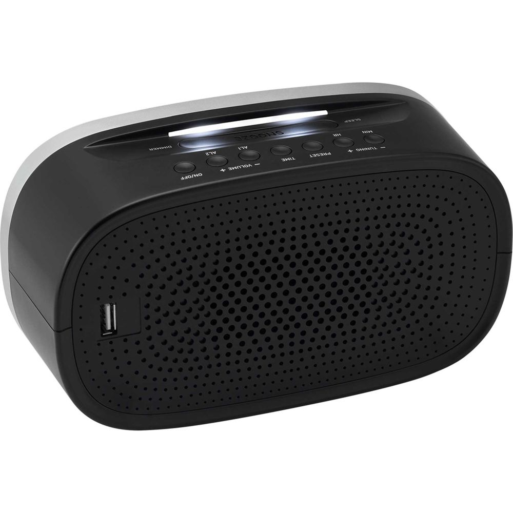 Un réveil noir avec haut-parleur et port USB.