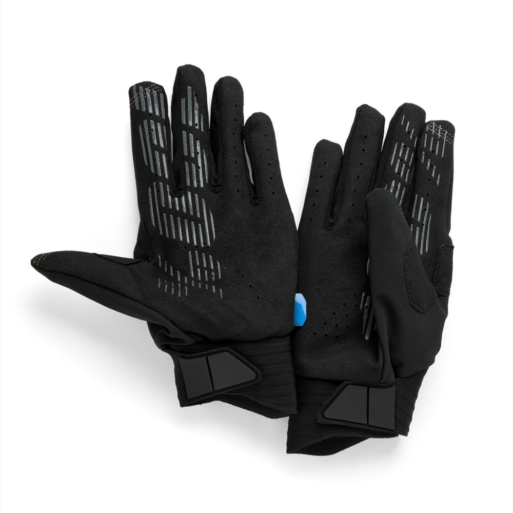 Schwarze Handschuhe mit silbernem Streifenmuster und blauen Akzenten.