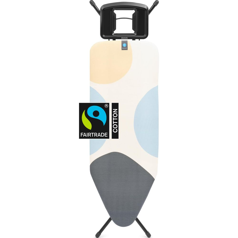 Bügeleisenablage mit Baumwollbezug und Fairtrade-Logo auf einem weißen Hintergrund.