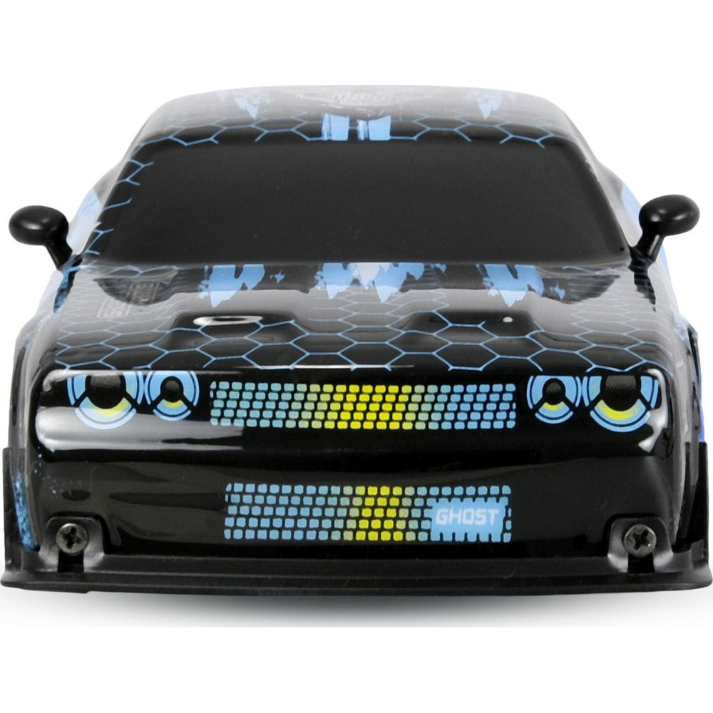 Schwarzes ferngesteuertes Auto mit blauem Wabenmuster und Lichtern.