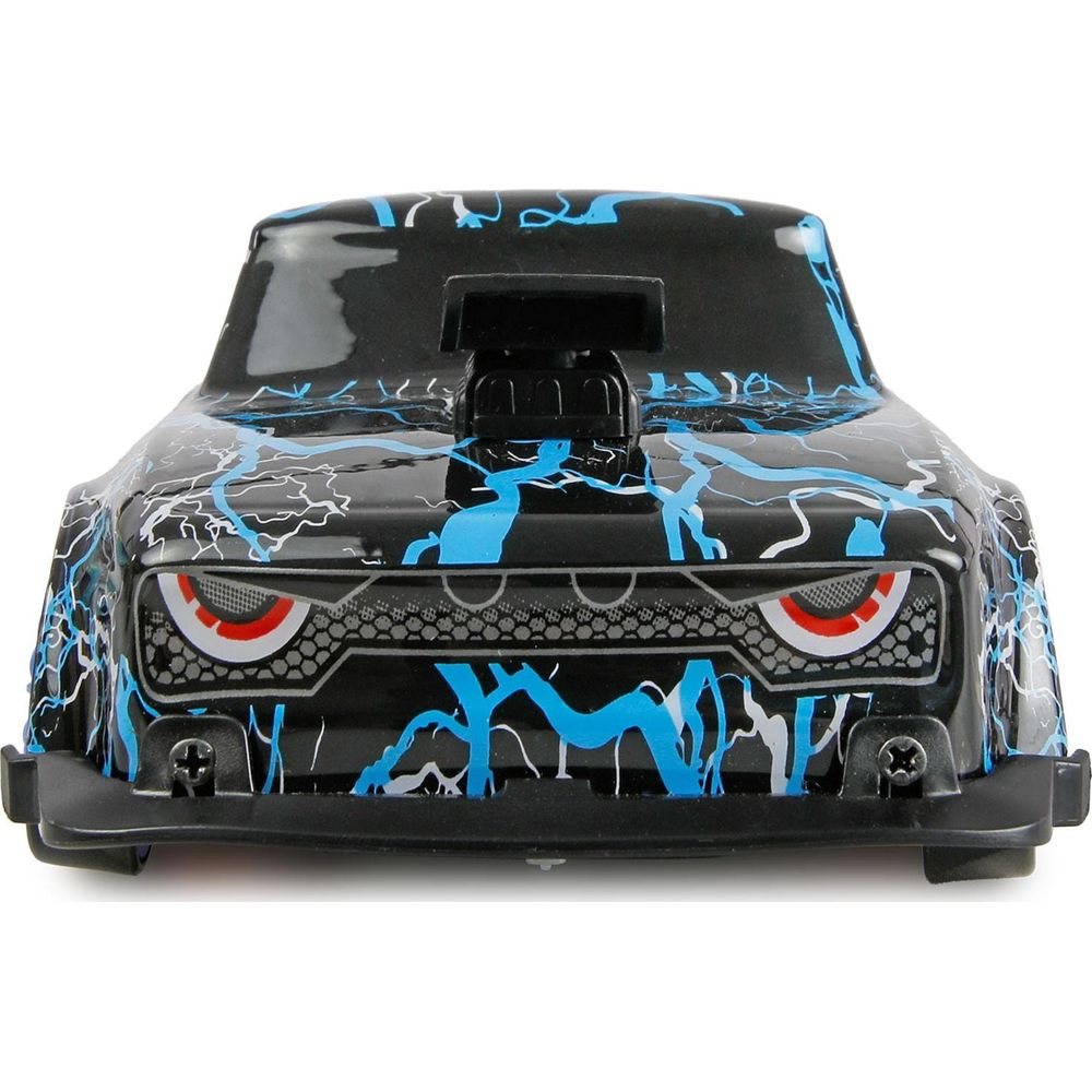 Schwarzes RC-Auto mit blauem Blitzmuster und Motorhauben-Lufteinlass.