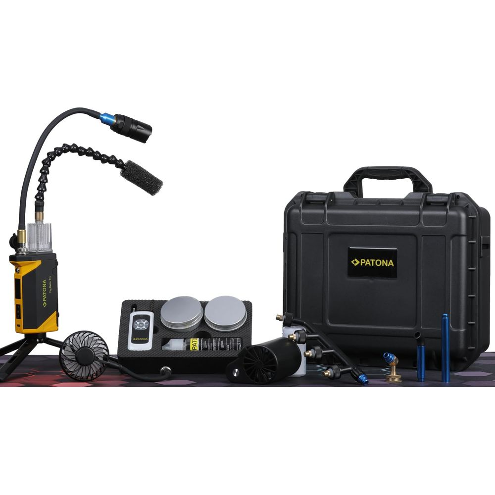 Un kit jaune et noir avec des accessoires comprenant une lampe, un petit ventilateur et des contenants.