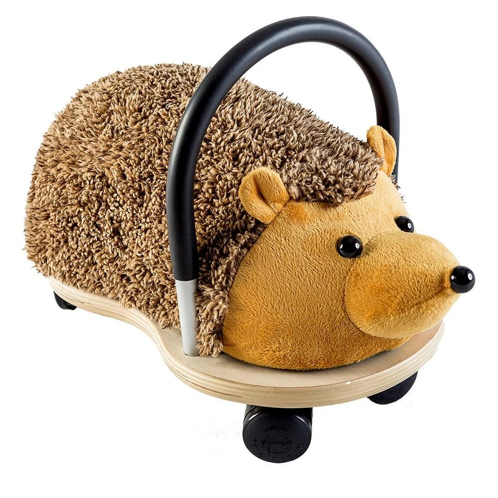 Ein Plüsch-Igel-Fahrzeug mit Rädern und einem Griff.