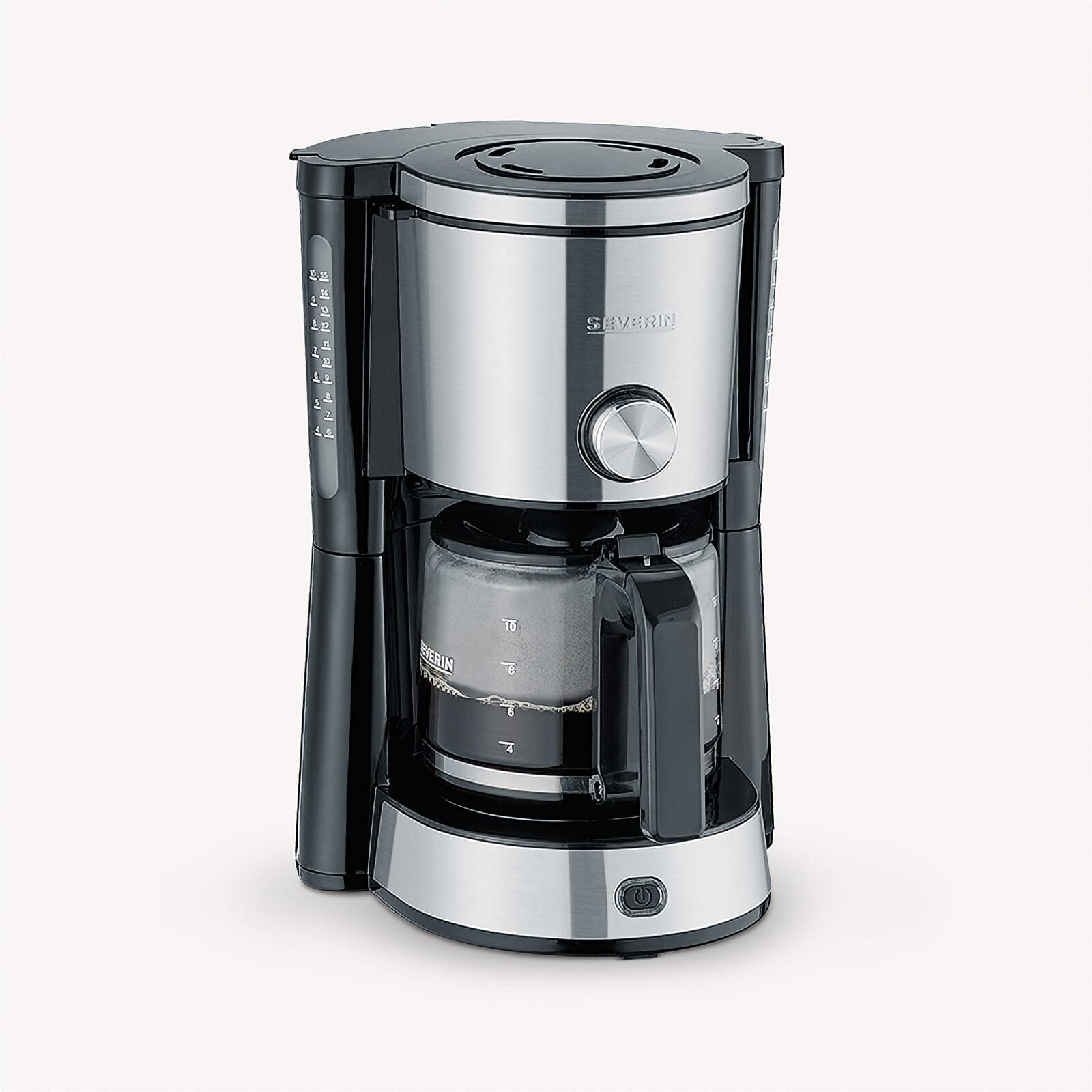 Czarno-srebrny ekspres do kawy ze szklanym dzbankiem i wskaźnikiem poziomu wody.