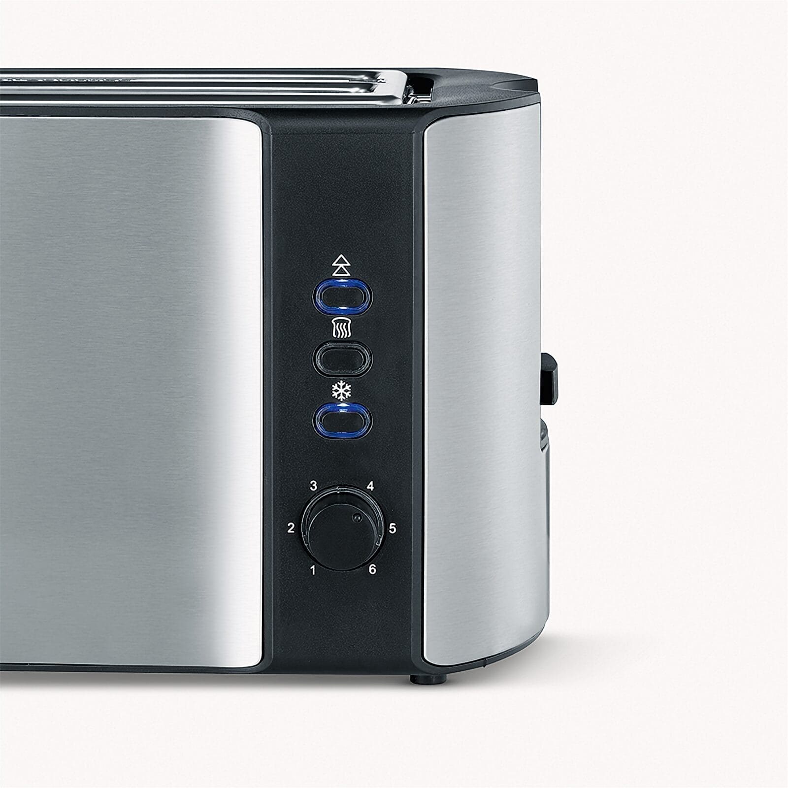 Toster ze stali nierdzewnej z czarnymi elementami sterującymi i podświetlanymi przyciskami.