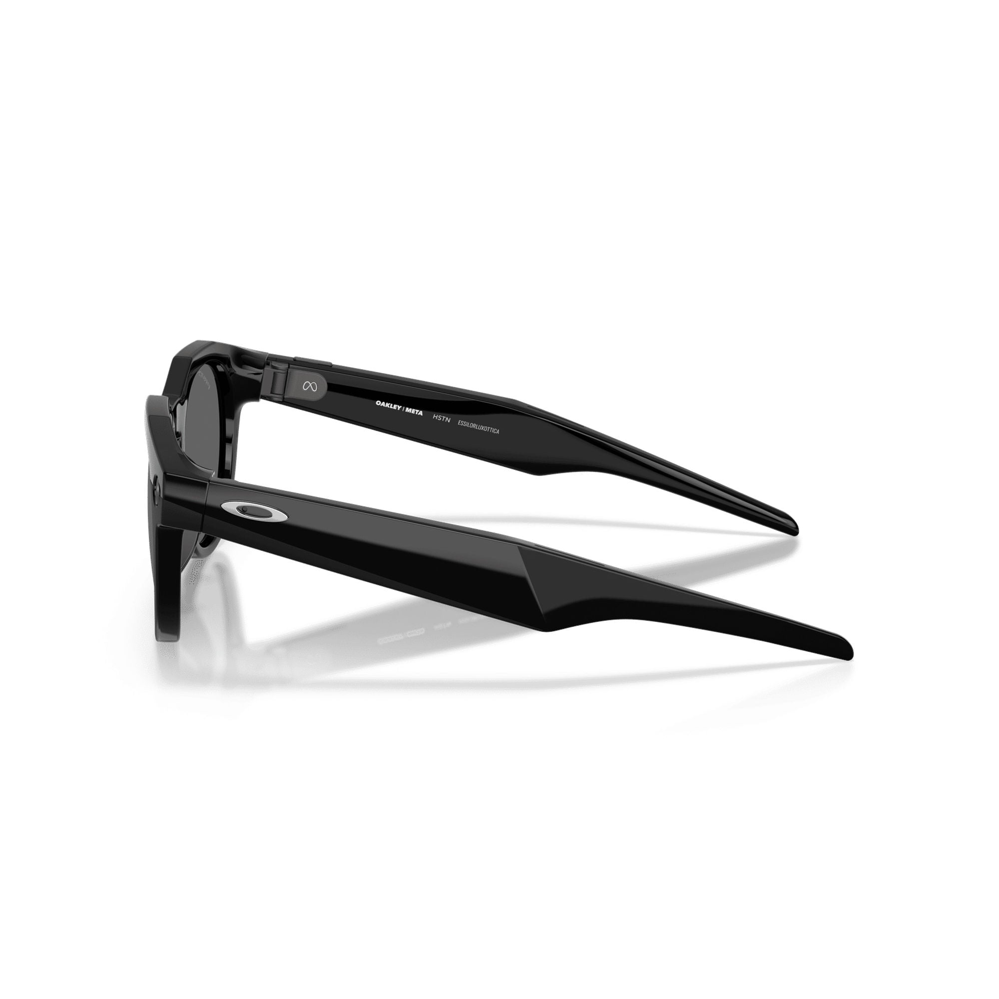 Schwarze Oakley Sonnenbrille mit glänzendem Rahmen und dunklen Gläsern.