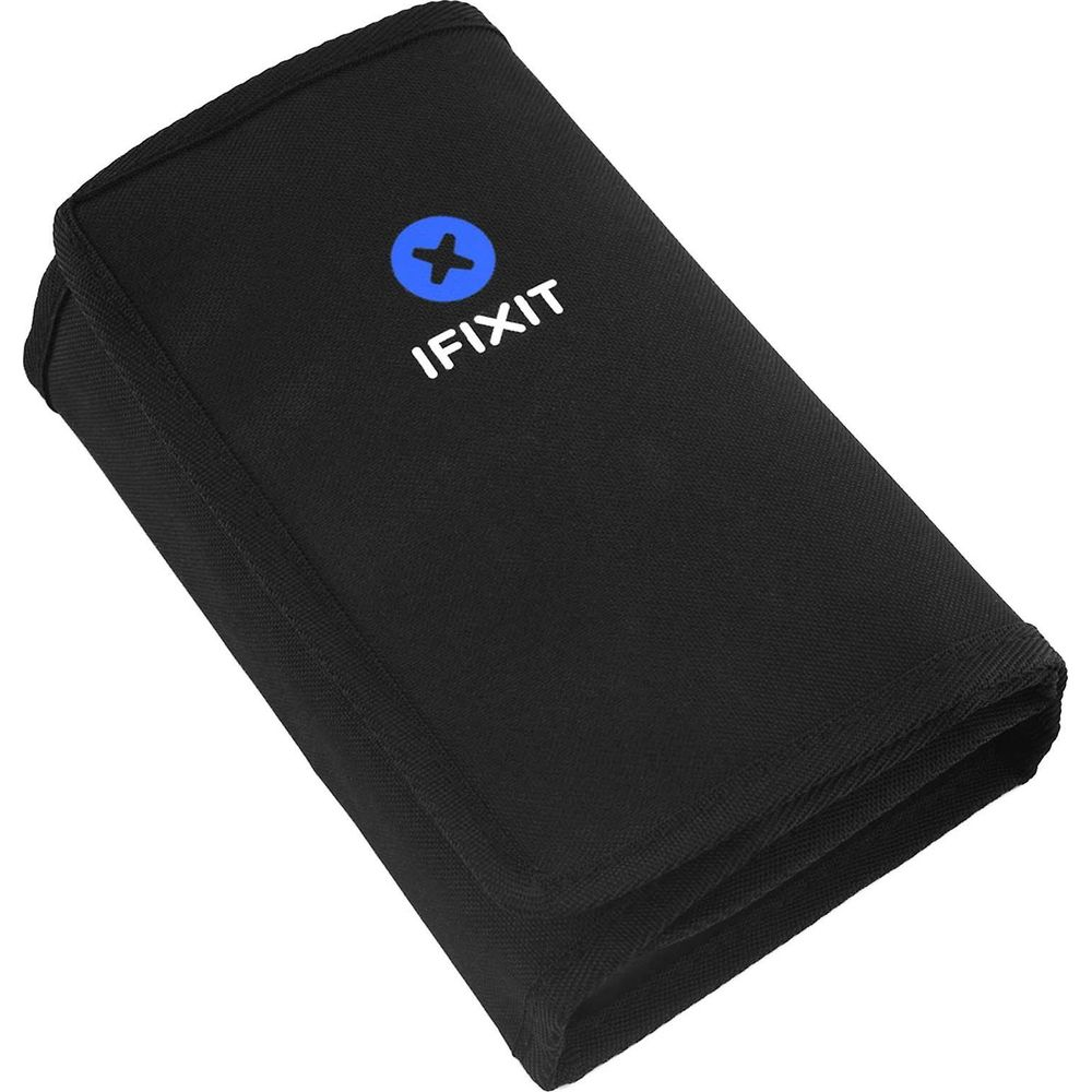 Schwarze iFixit Werkzeugtasche mit blauem Logo.
