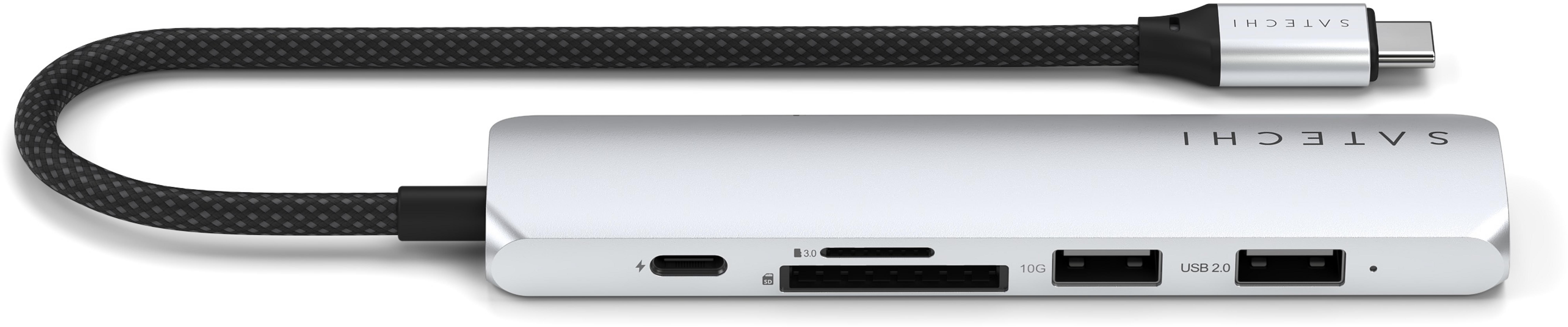 Un hub USB-C Satechi con due porte USB-A, lettore di schede SD e Thunderbolt.