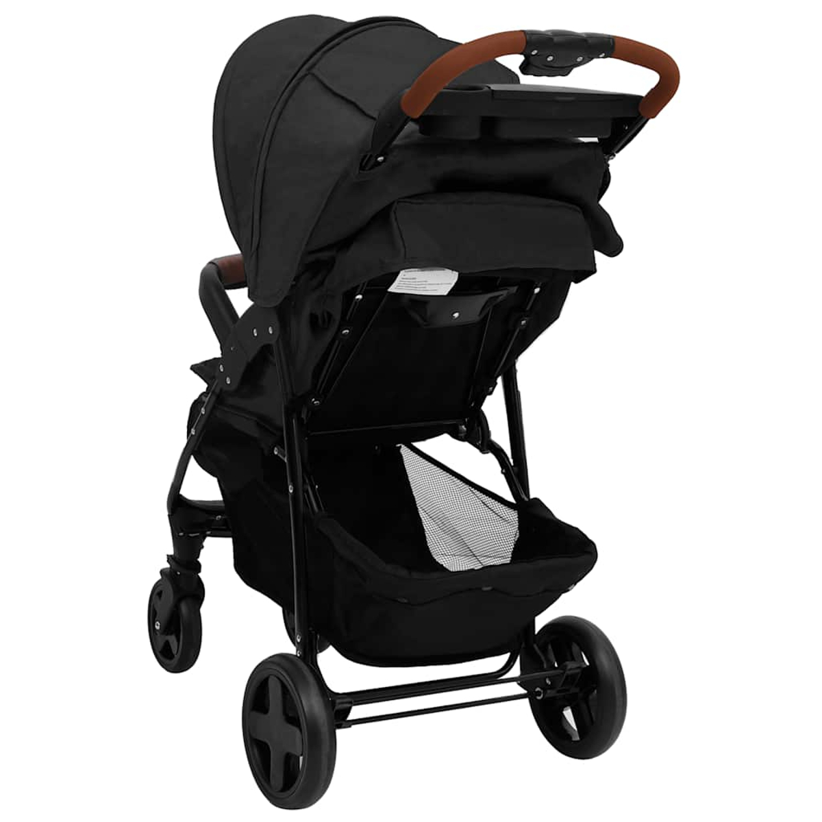 Ein schwarzer Kinderwagen mit braunen Griffen und einem Einkaufskorb.