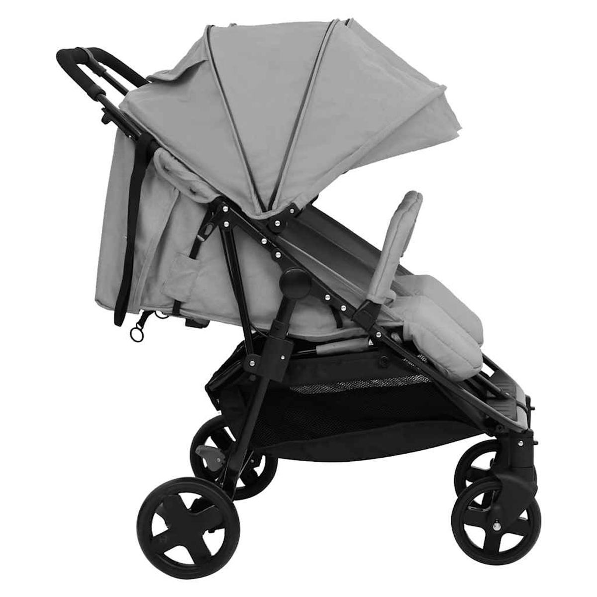 Grauer Kinderwagen mit zwei Sitzen, großem Verdeck und Aufbewahrungskorb.