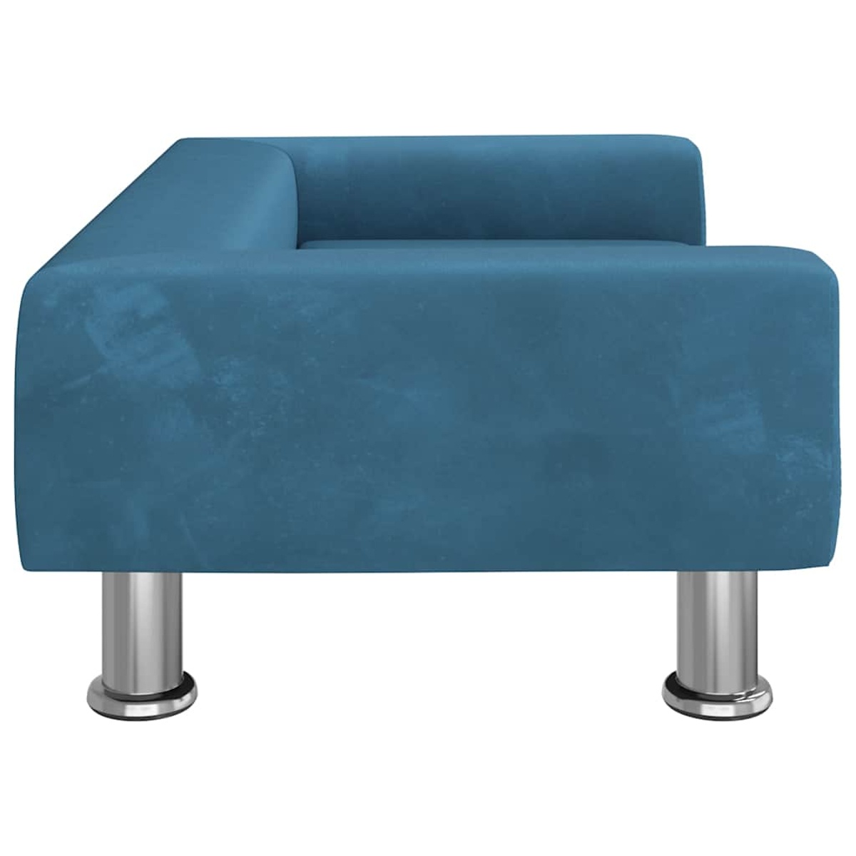 Ein blauer Sessel mit silbernen Füßen, von der Seite gezeigt.